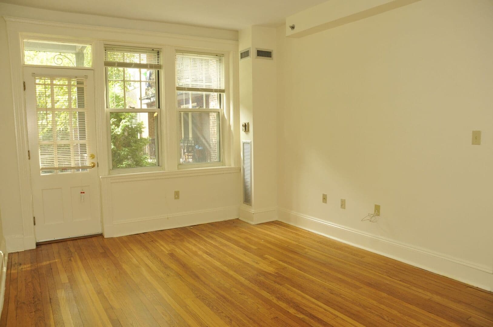 Nazing Court 16 of 28