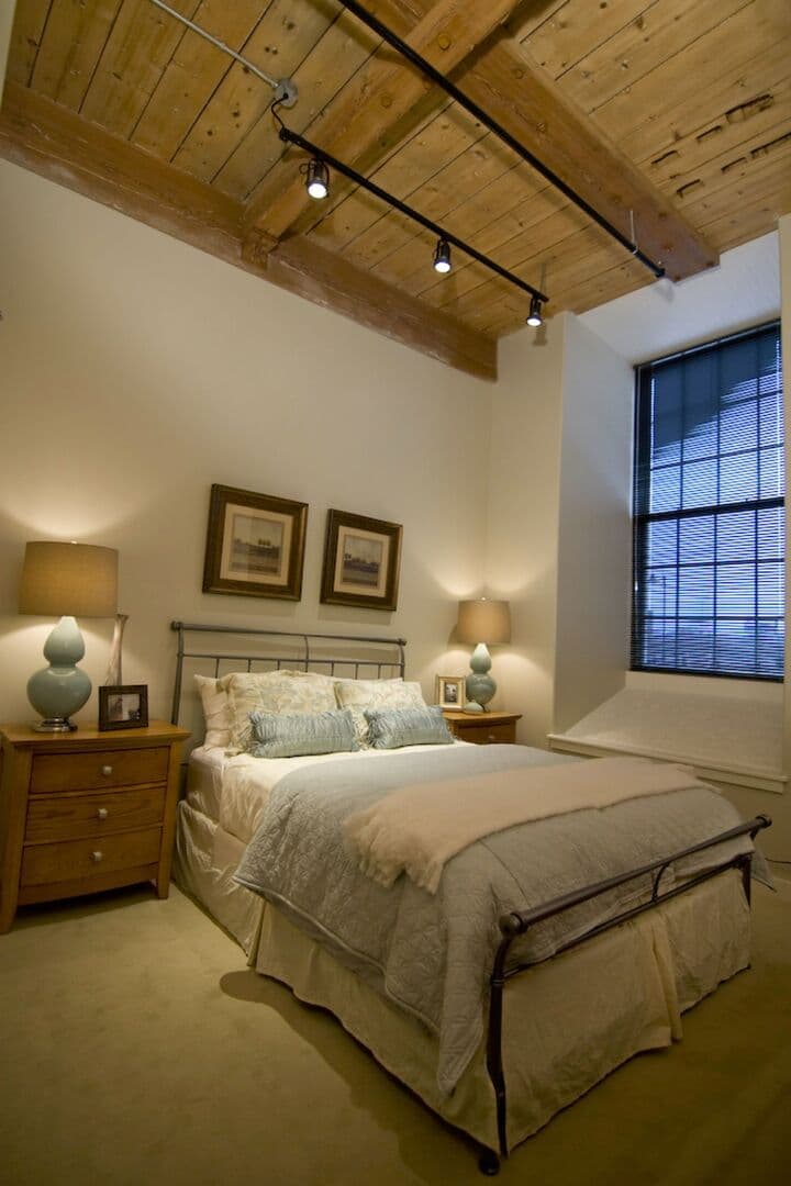 Curtain Lofts 5 of 8