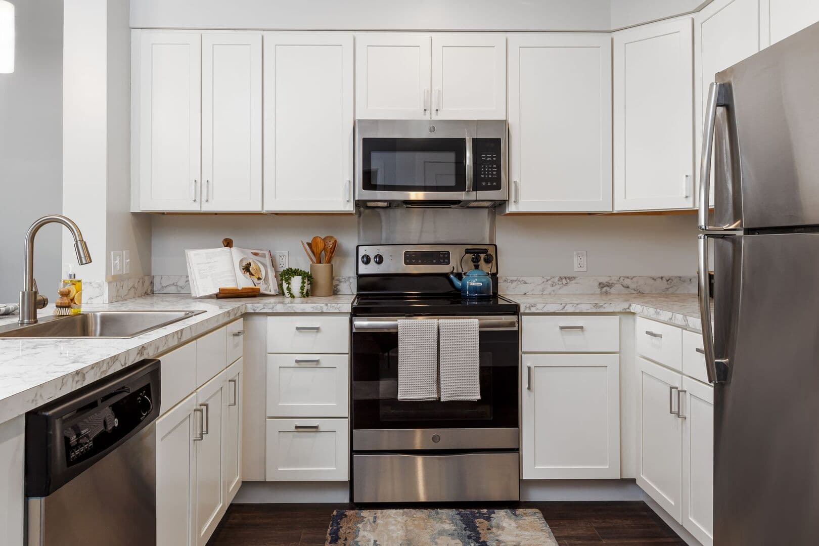 Residences at Brighton Marine 4 of 23