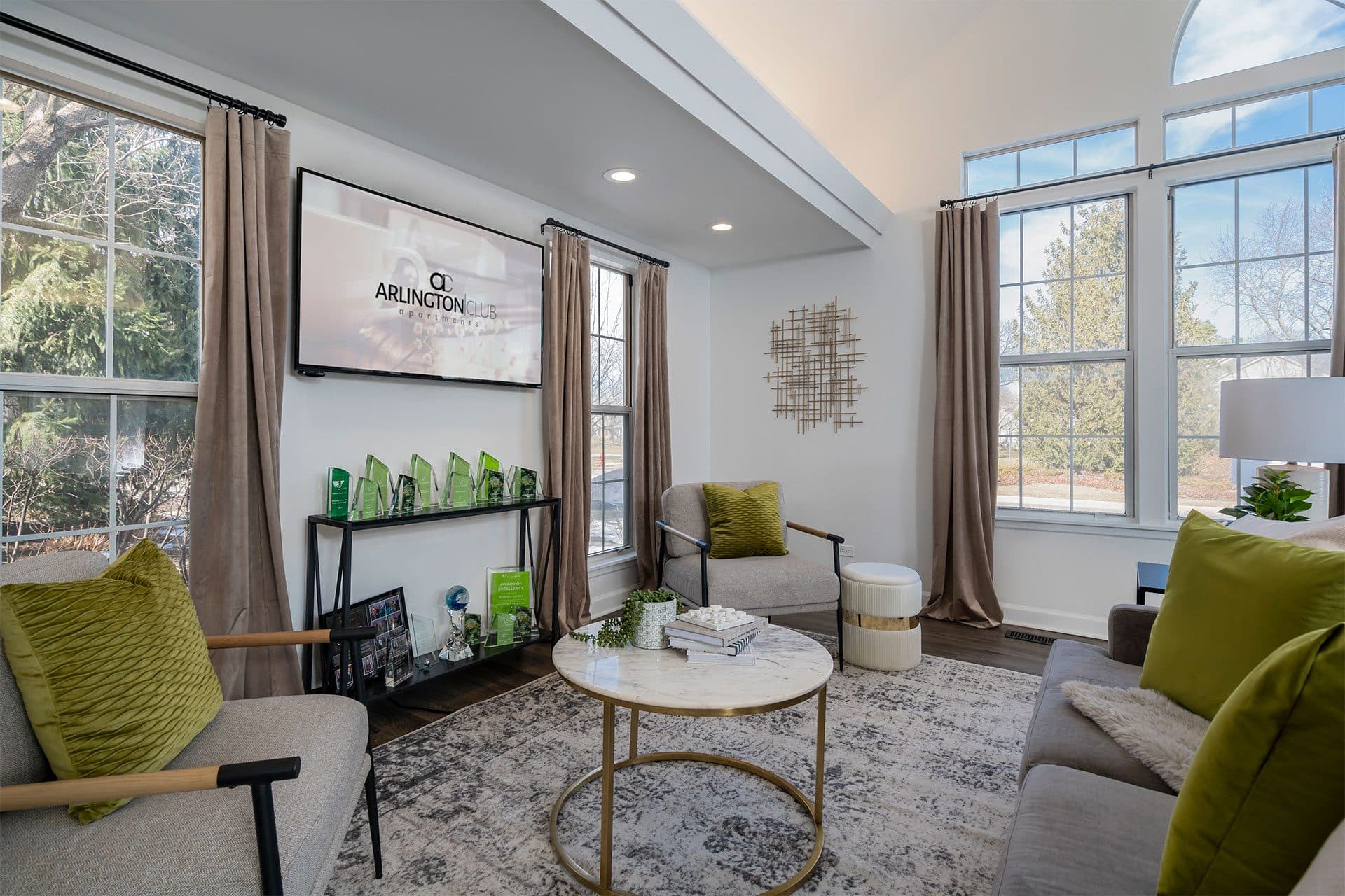 Arlington Club Apartments 3 of 39