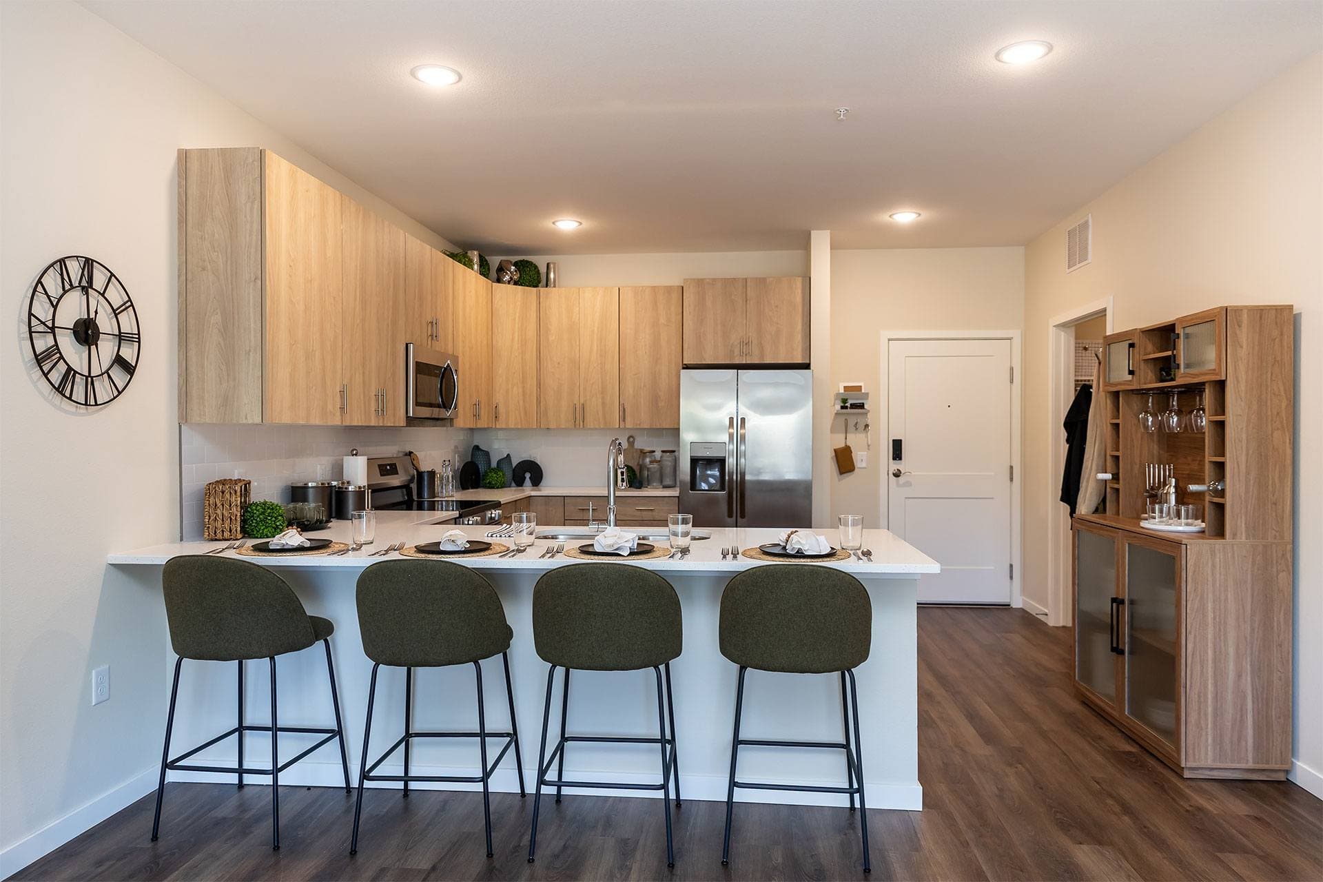 Avalon Apartments 27 of 44