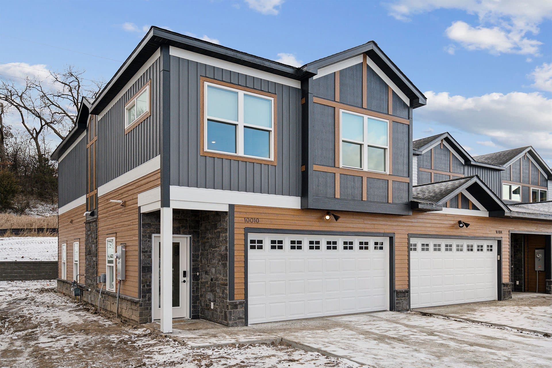 Avalon Apartments 23 of 44