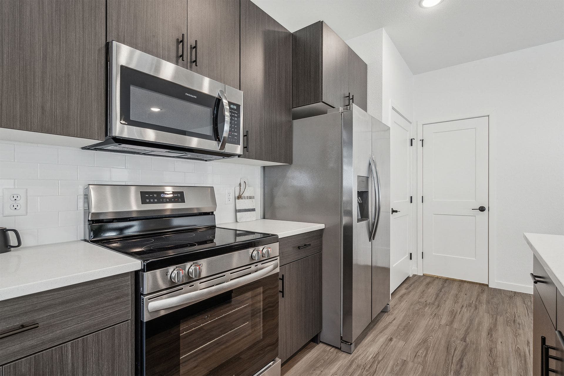 Avalon Apartments 5 of 44