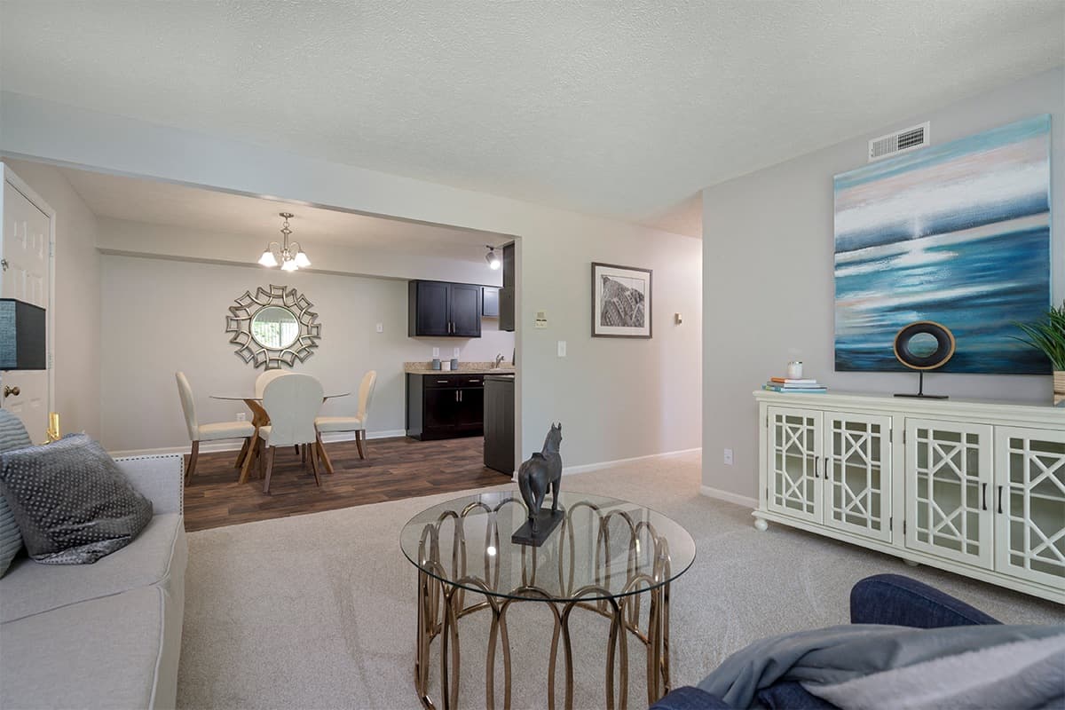 Beacon Lake Apartments 6 of 20