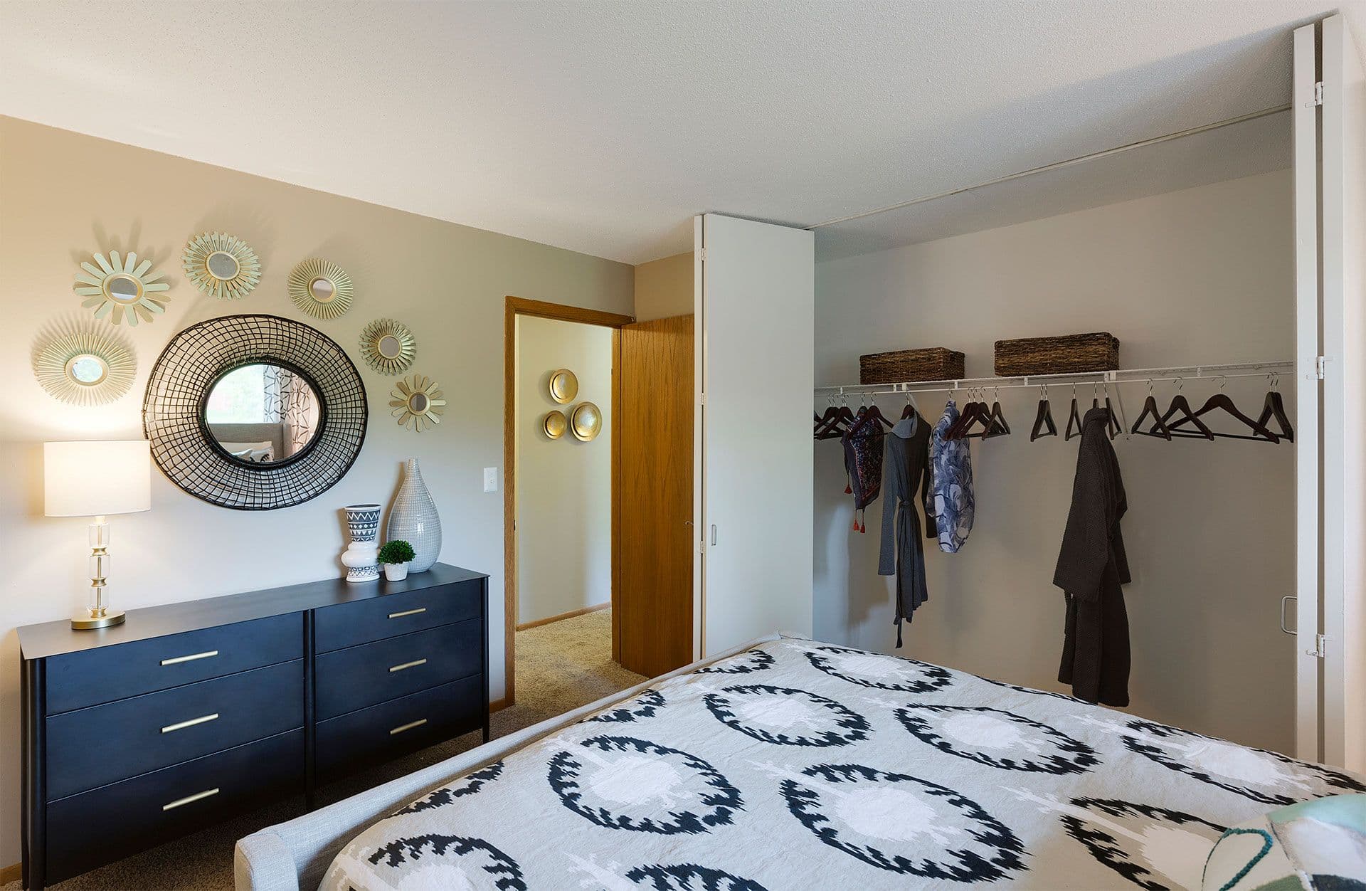 Modern Apartments in St. Paul, MN 9 of 39