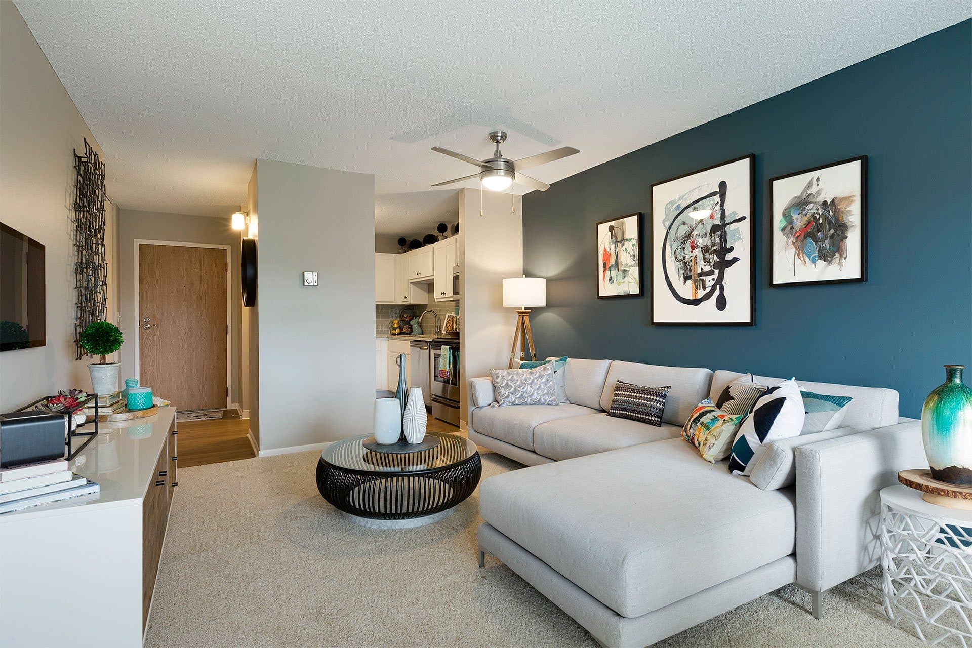 Modern Apartments in St. Paul, MN 6 of 39