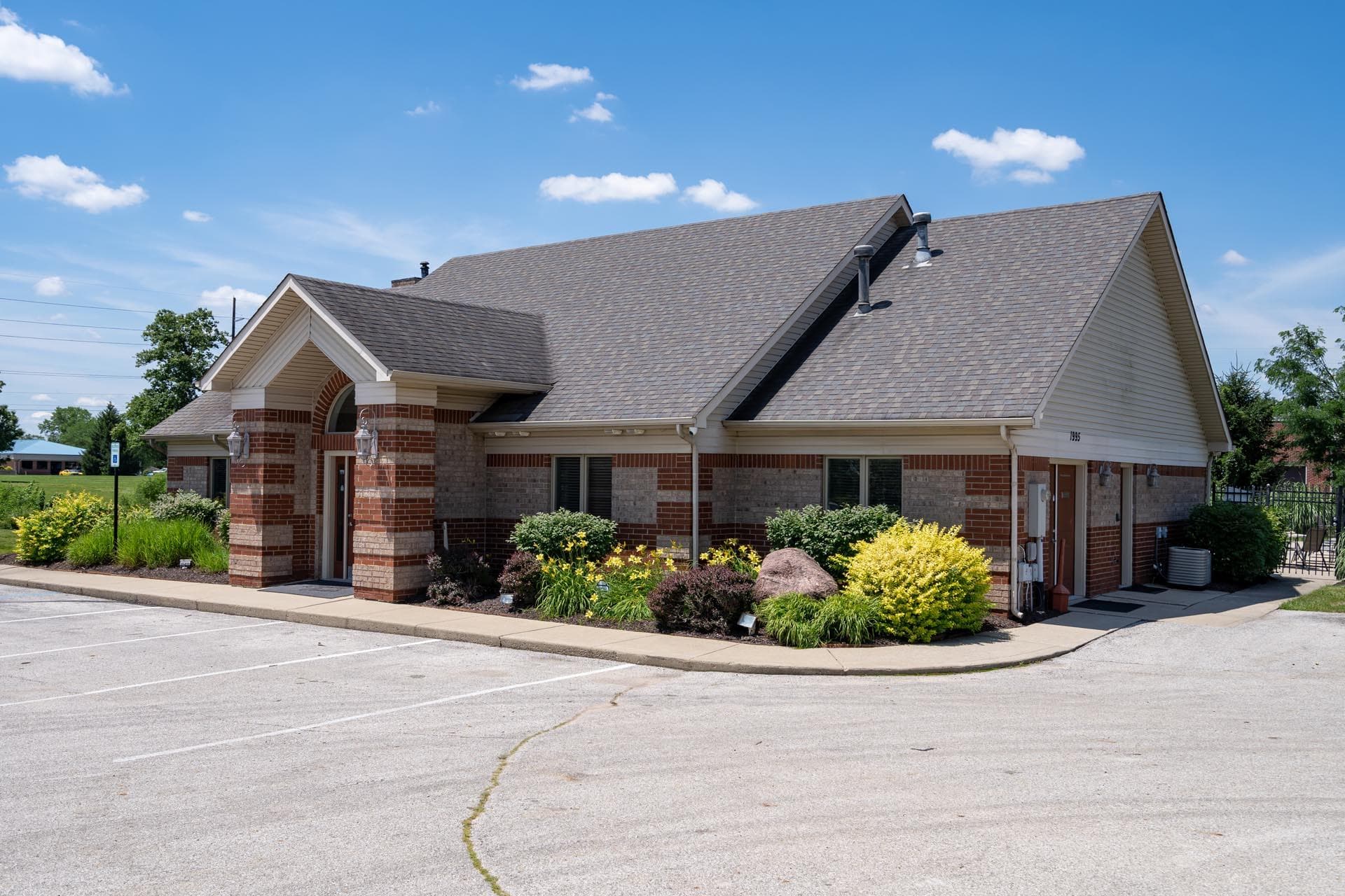 Crown Plaza Apartments in Plainfield, IN 33 of 38