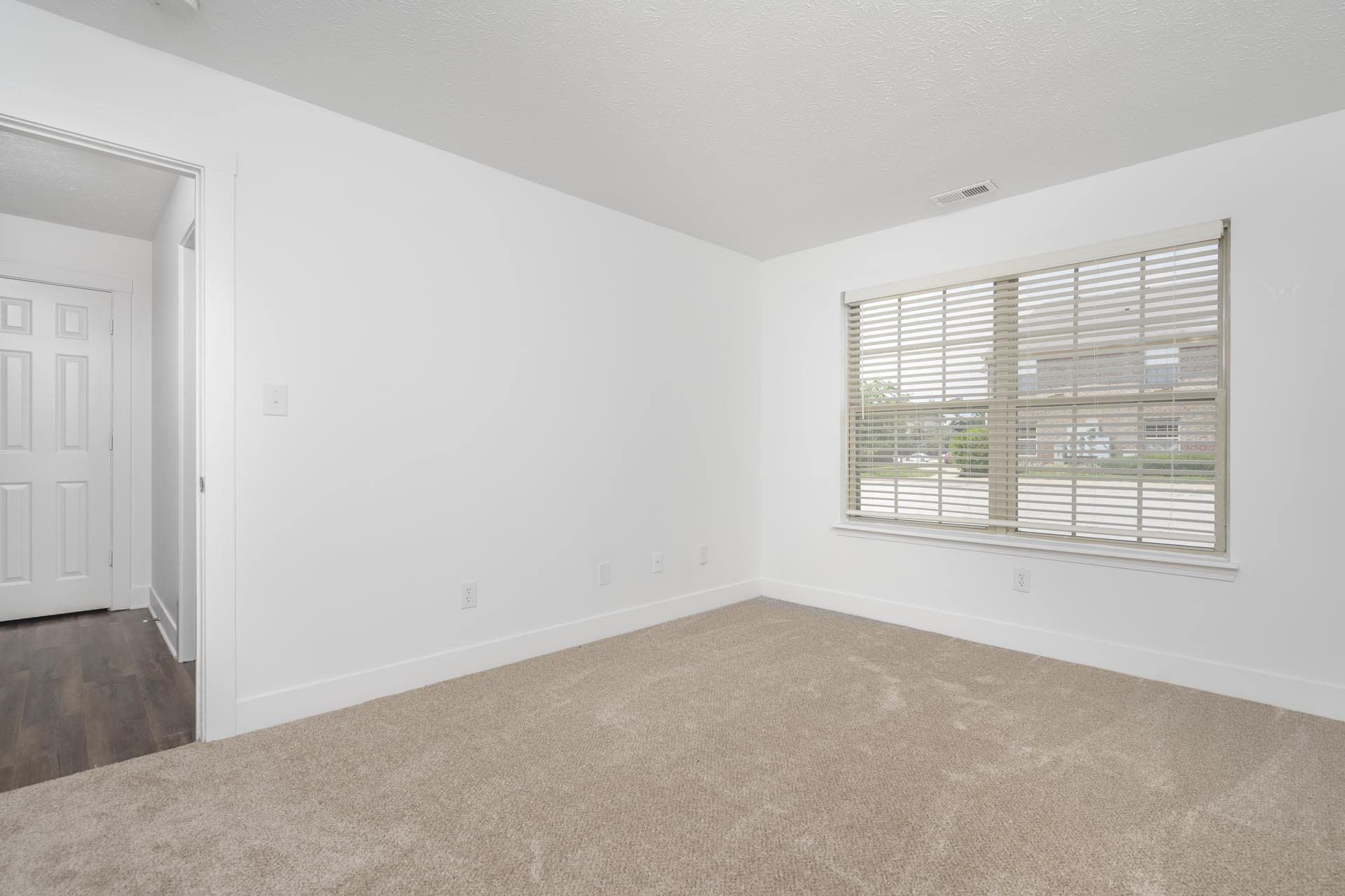 Crown Plaza Apartments in Plainfield, IN 7 of 38