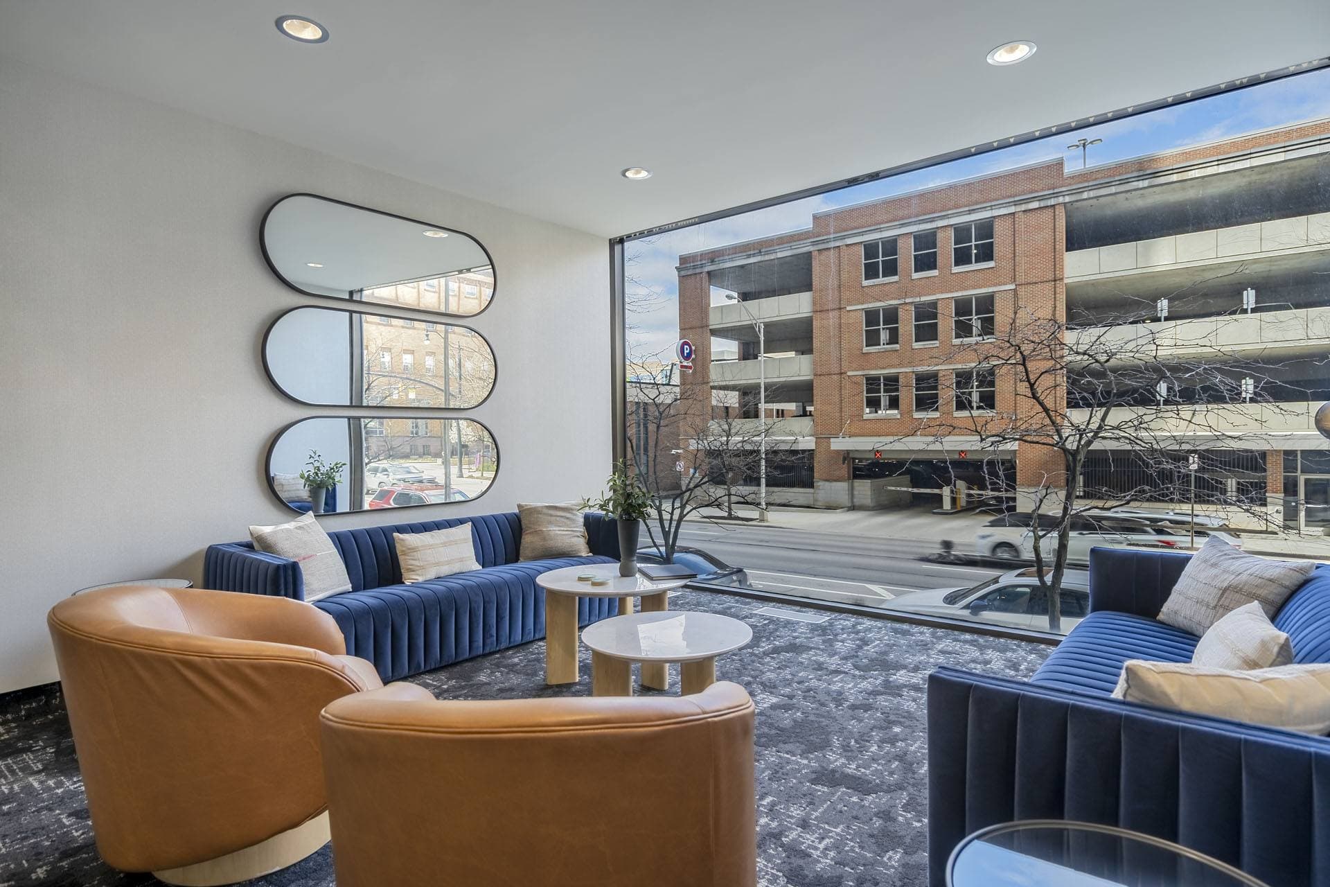 Luxury Living 25 of 63