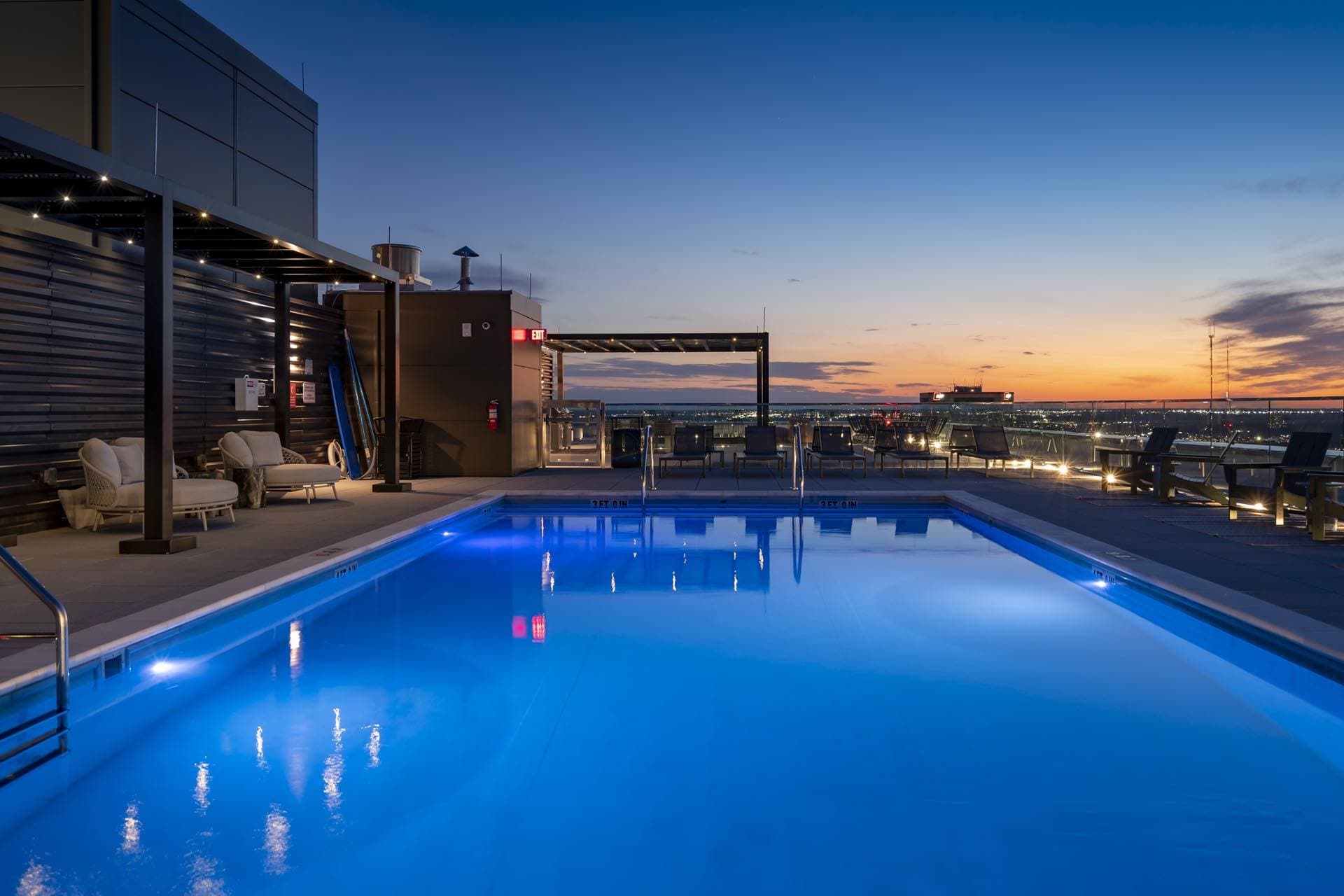 Luxury Living 61 of 63