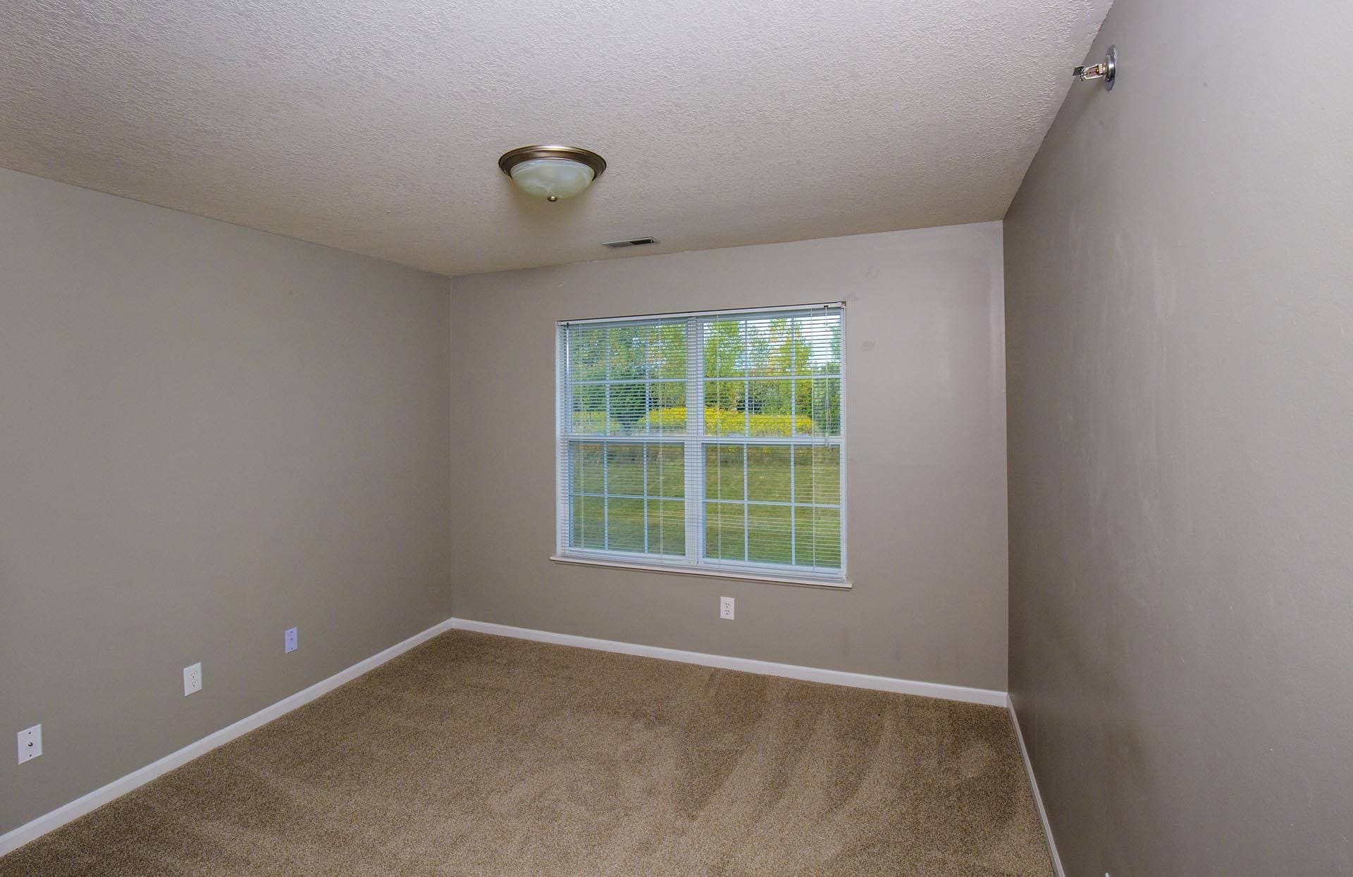 Central Park Apartments &amp; Townhomes in Okemos, MI 5 of 29
