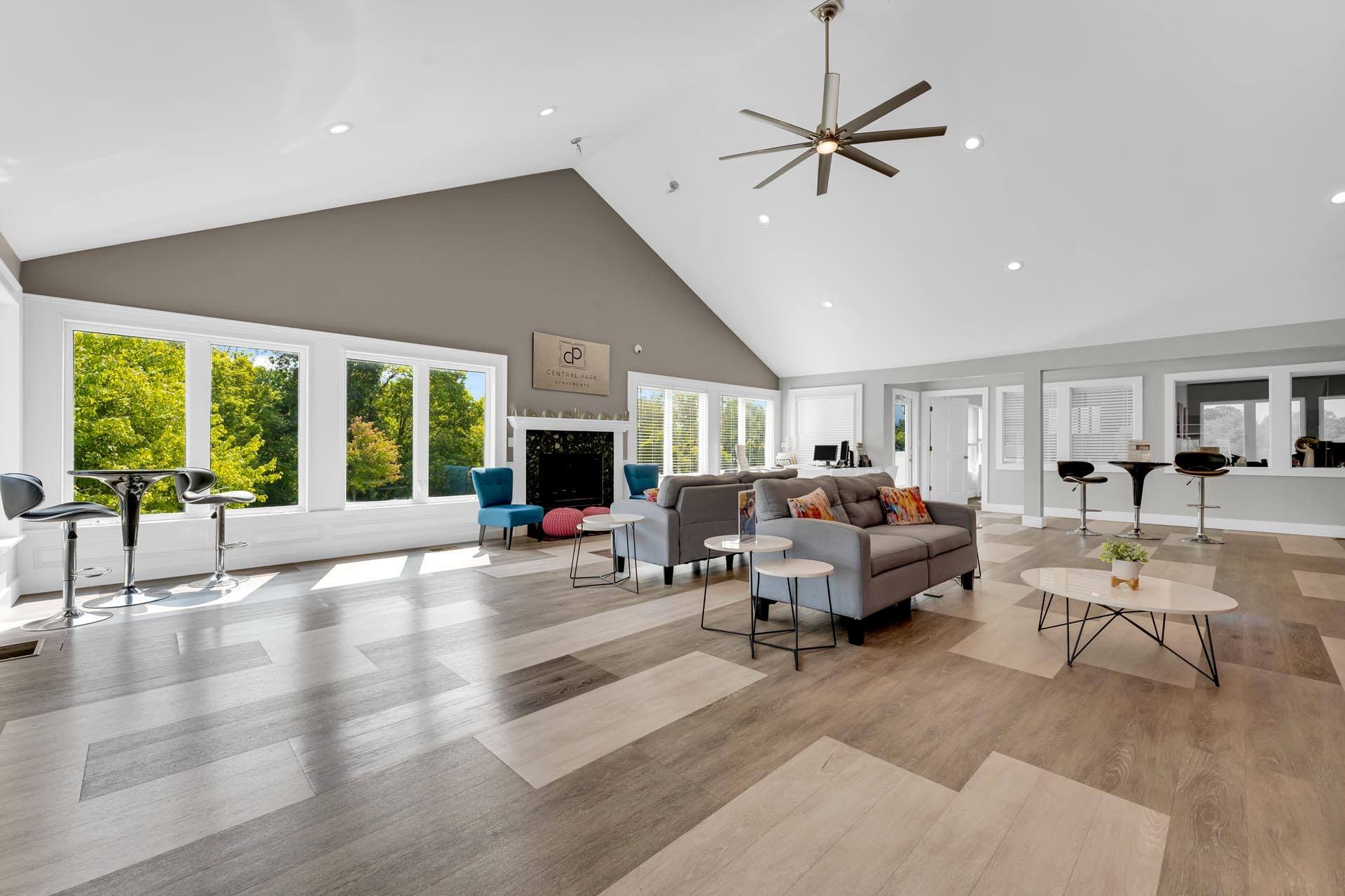 Central Park Apartments &amp; Townhomes in Okemos, MI 10 of 29