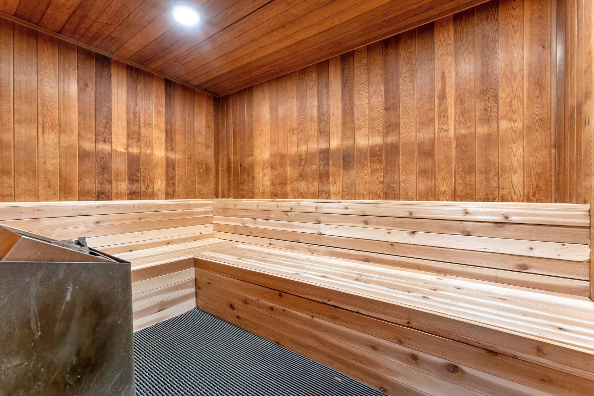 Central Park Apartments &amp; Townhomes in Okemos, MI 16 of 29