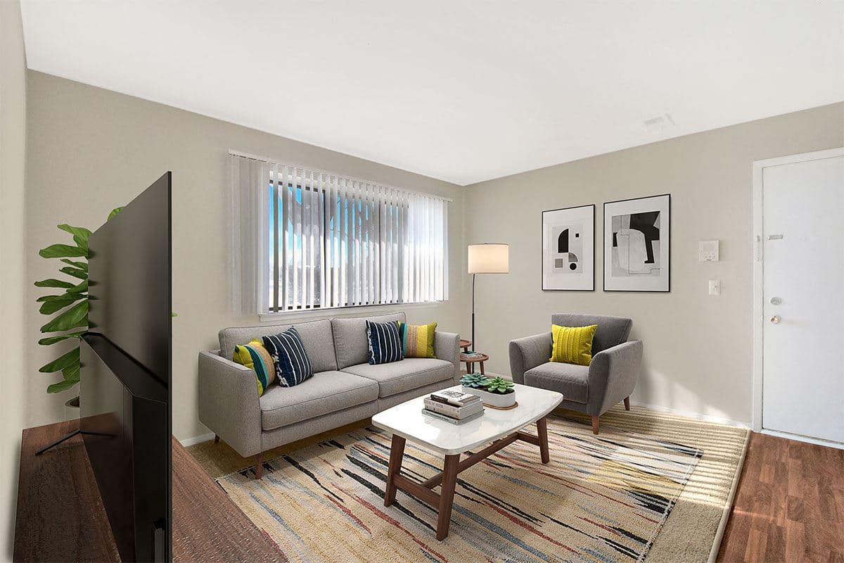 Carlyle Place Apartments 1 of 8