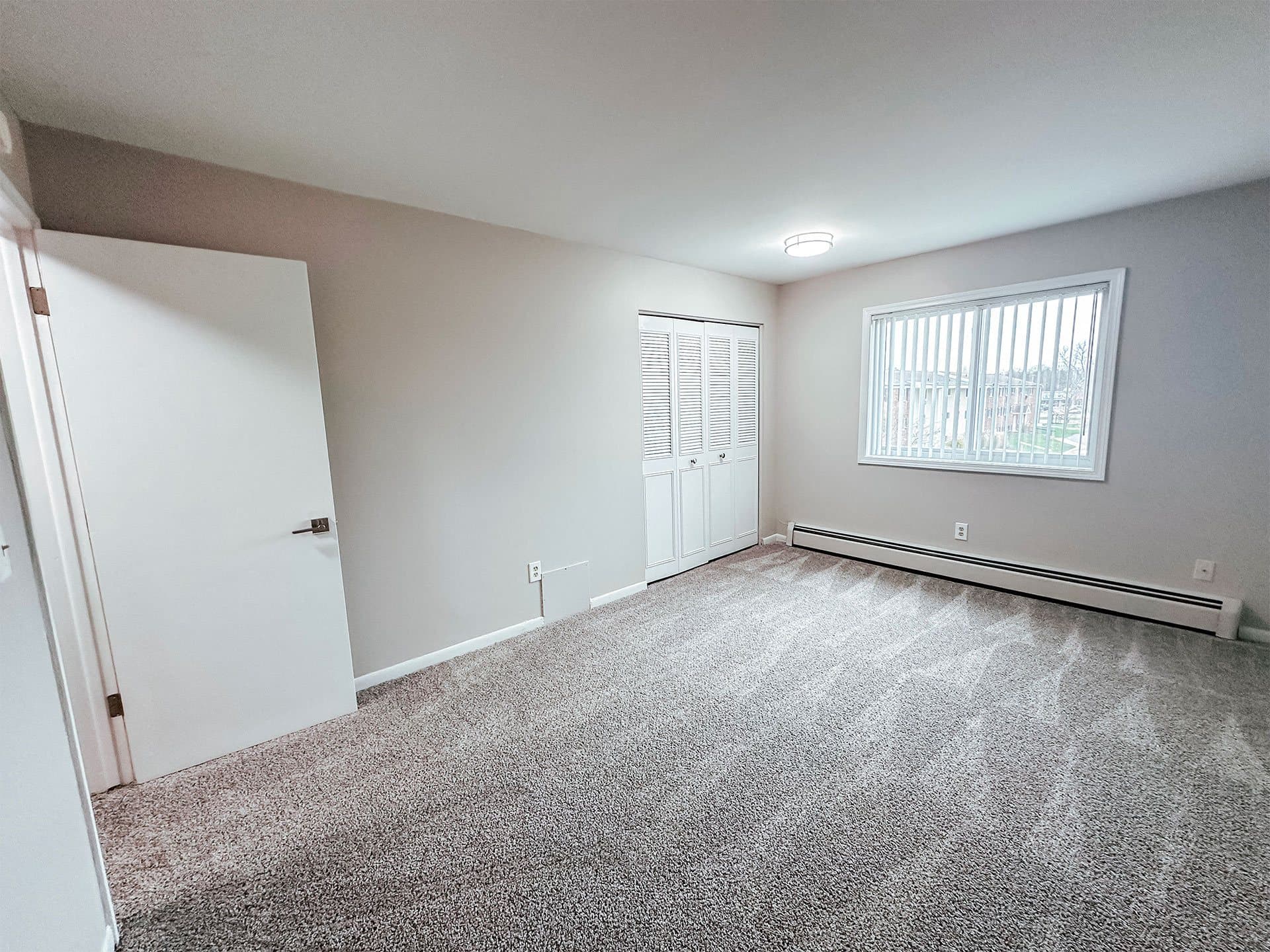 Element on Main Apartments 4 of 19