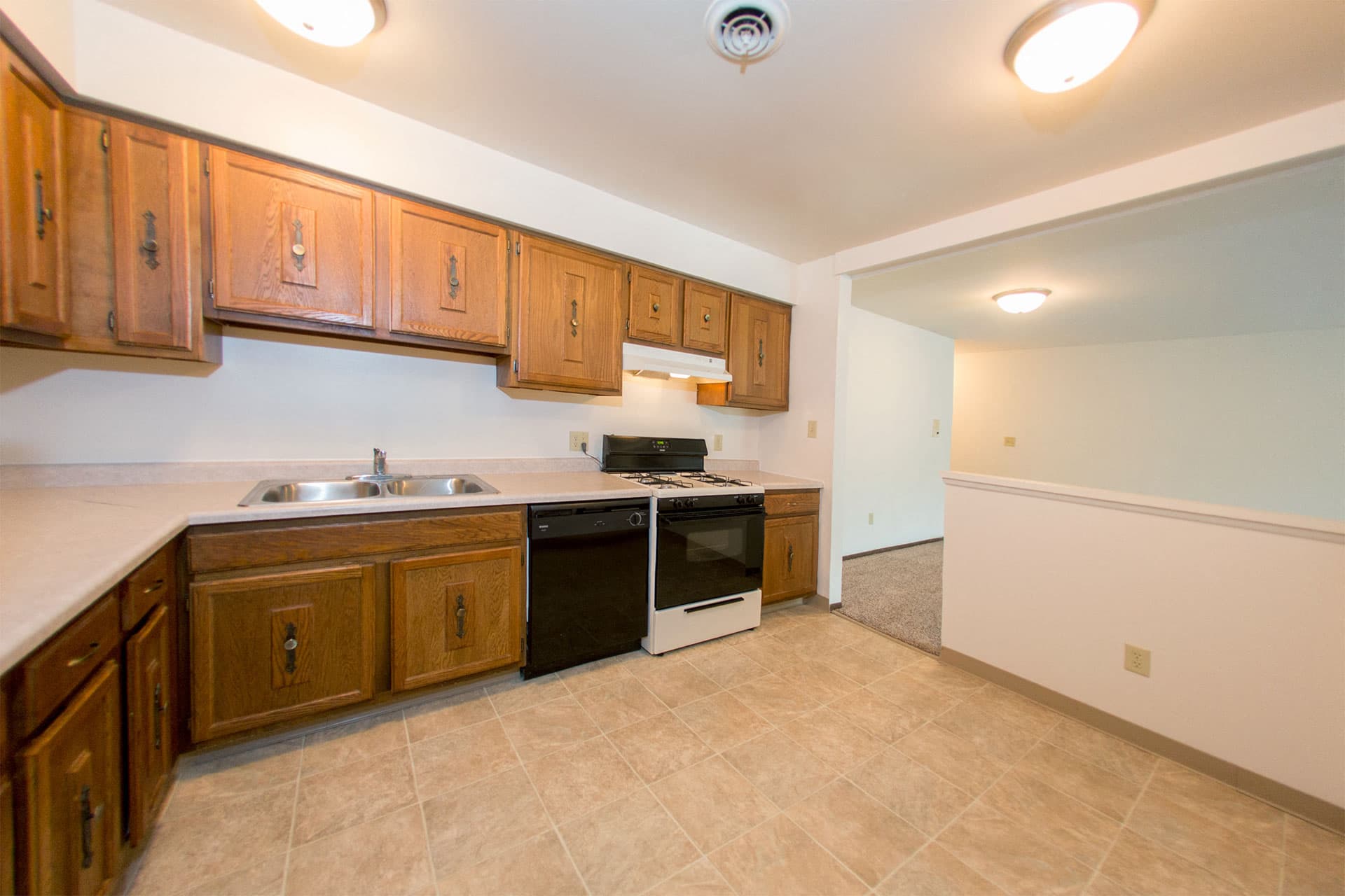 Hampsire Park Apartments 6 of 17