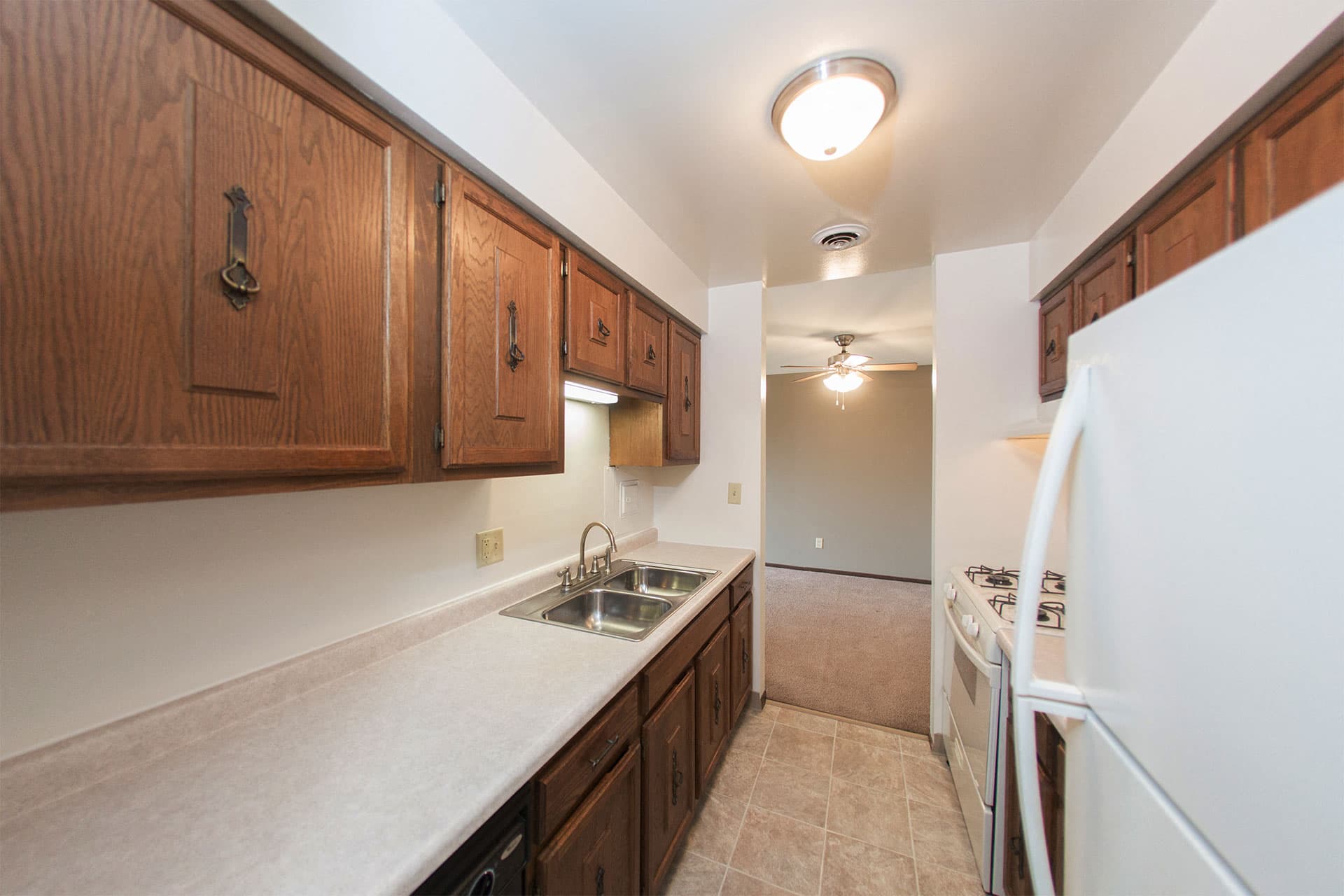 Hampsire Park Apartments 4 of 17