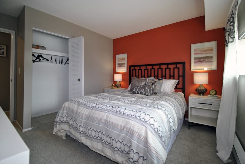 Lansing Apartments for Rent at Village Green of Lansing 6 of 12