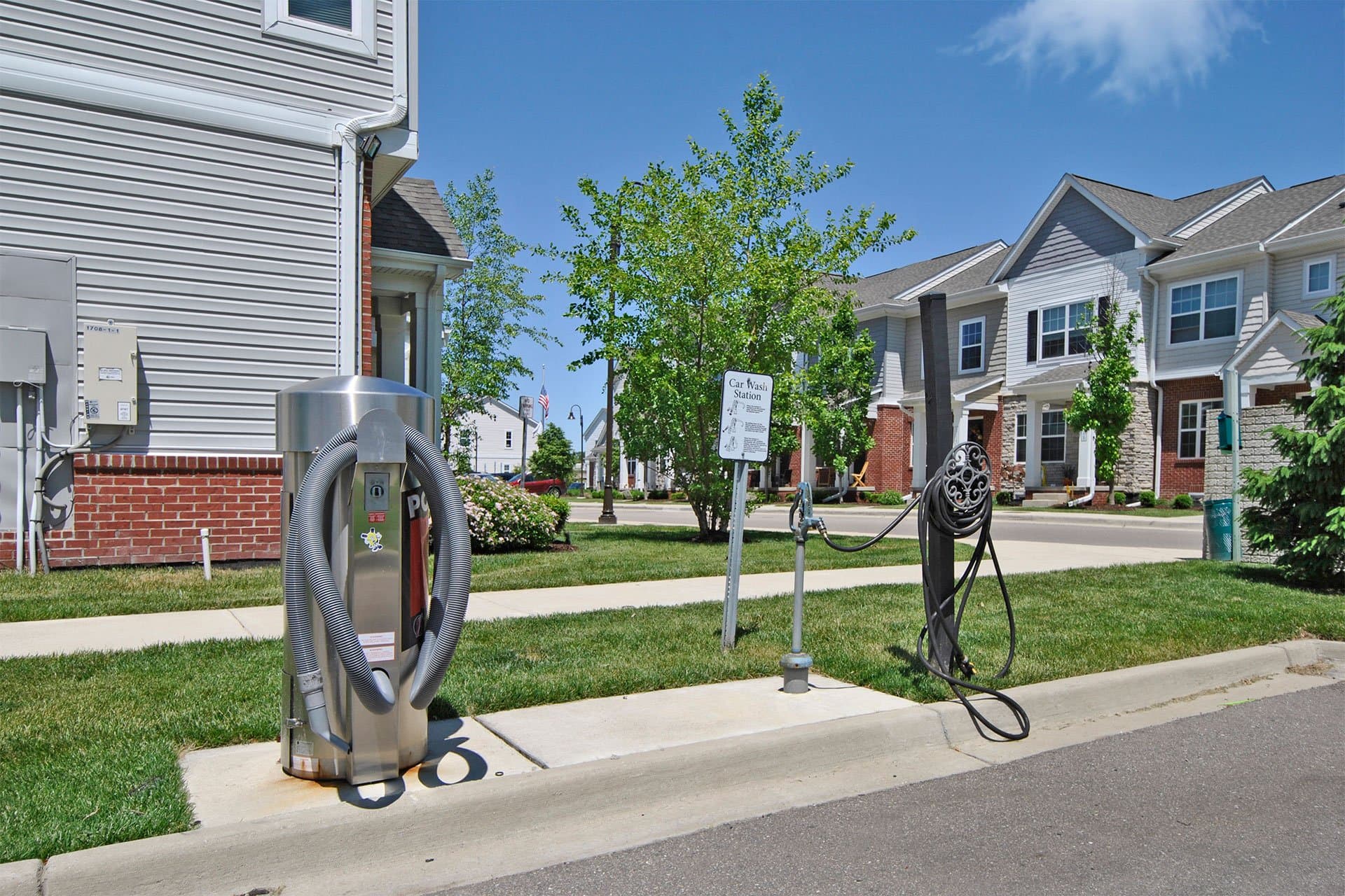 Midtown Pointe Apts and Townhomes 41 of 46