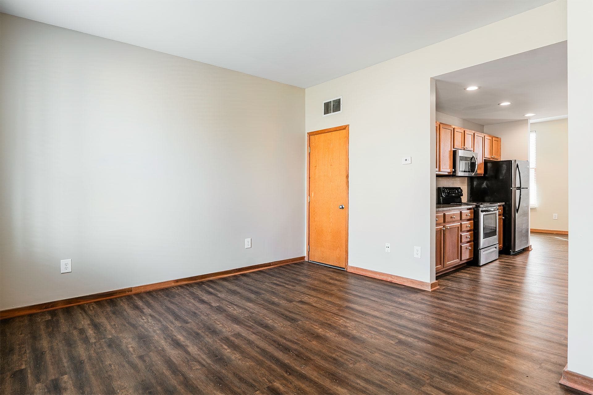 New Village &amp; Whitney Young Townhomes 9 of 40