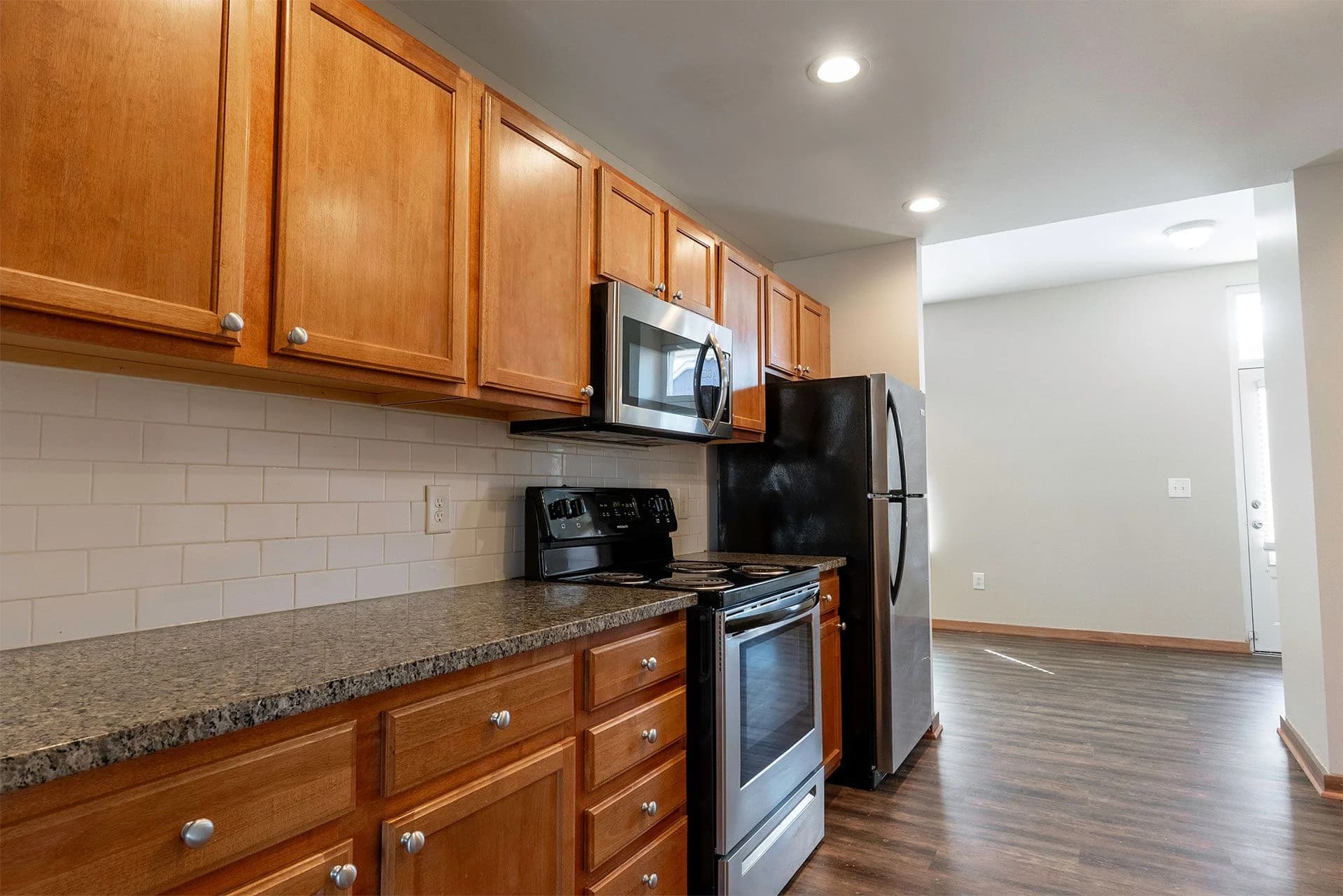 New Village &amp; Whitney Young Townhomes 7 of 8
