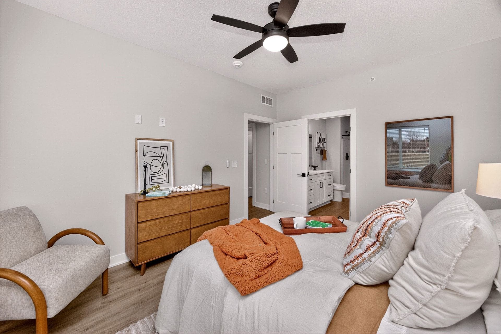 Luxury Apartments &amp; Townhomes in West Des Moines Picket Fence Rentals 15 of 34
