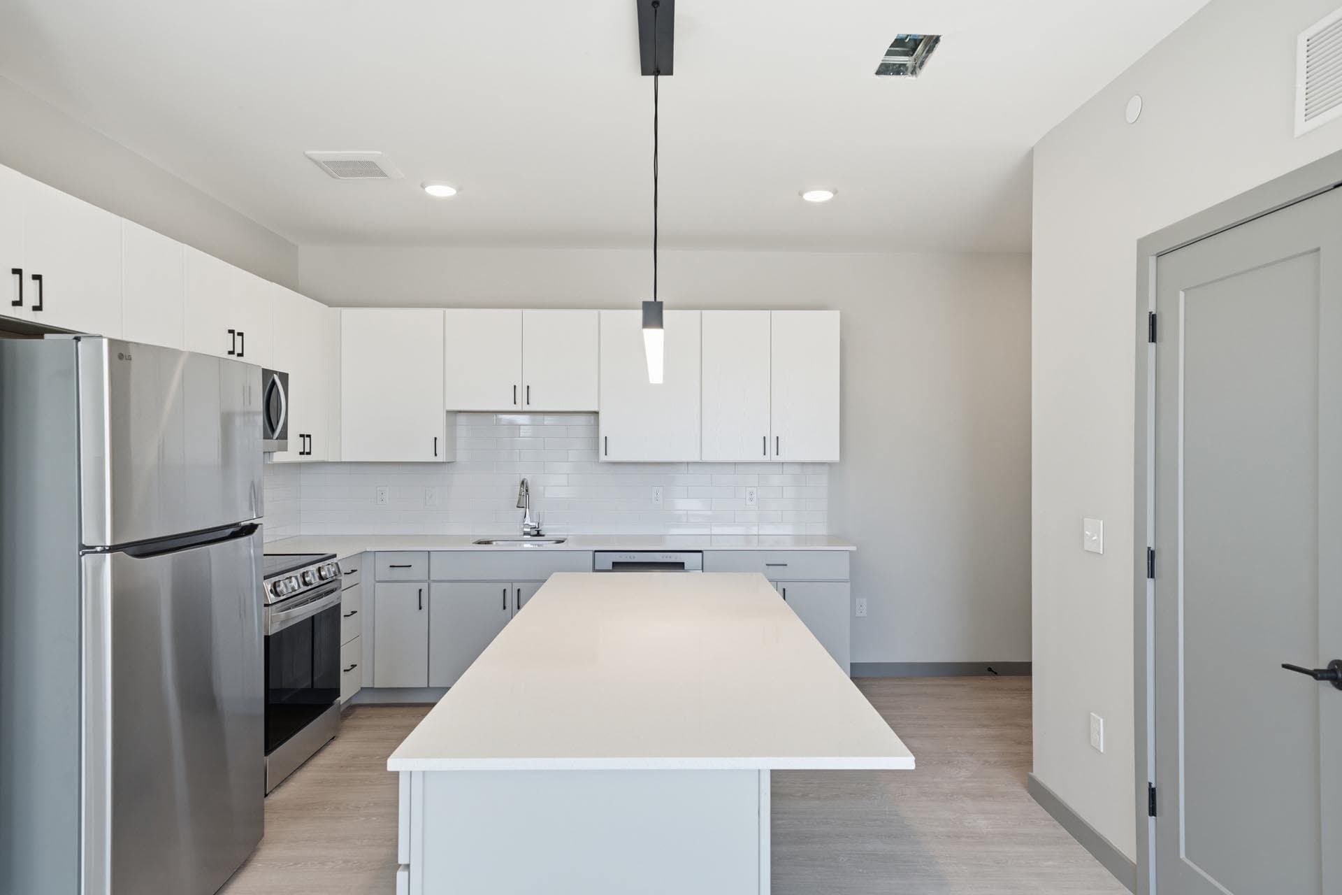 New Apartments in Plymouth, MI 27 of 43