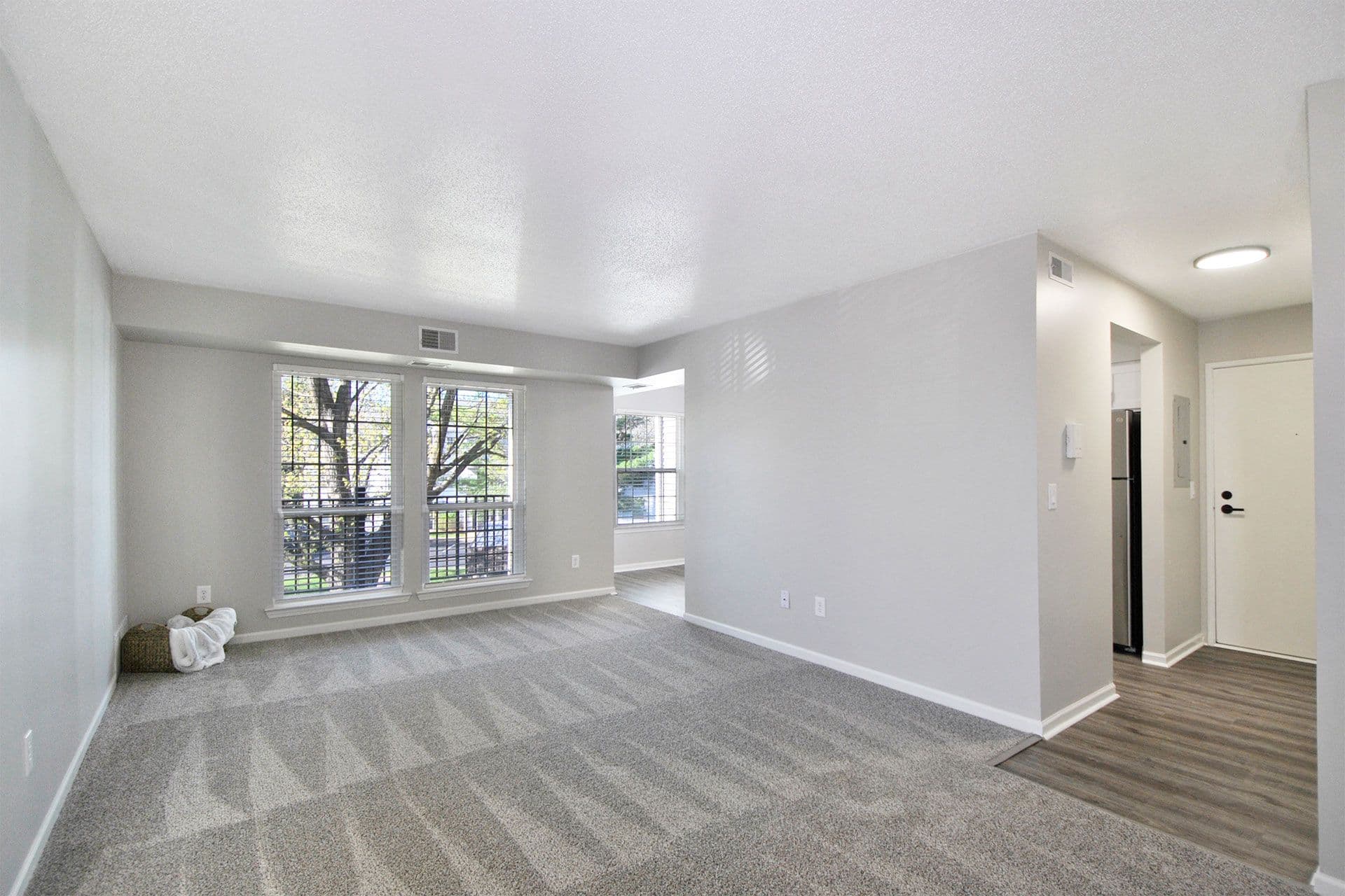 Woodland Heights 4 of 38
