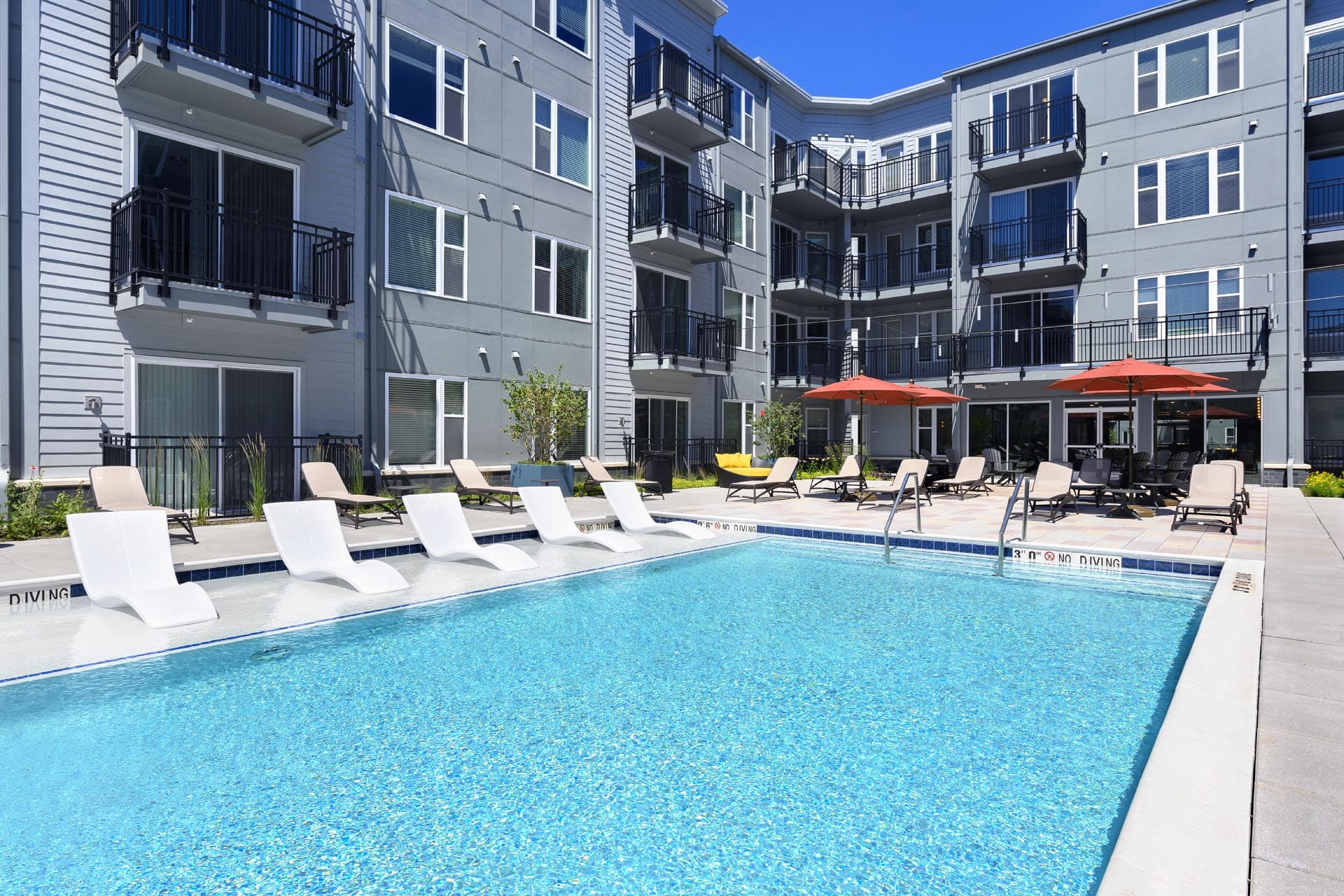 Luxury Studio, 1 &amp; 2 Bedroom Apartments in Covington, KY 17 of 22