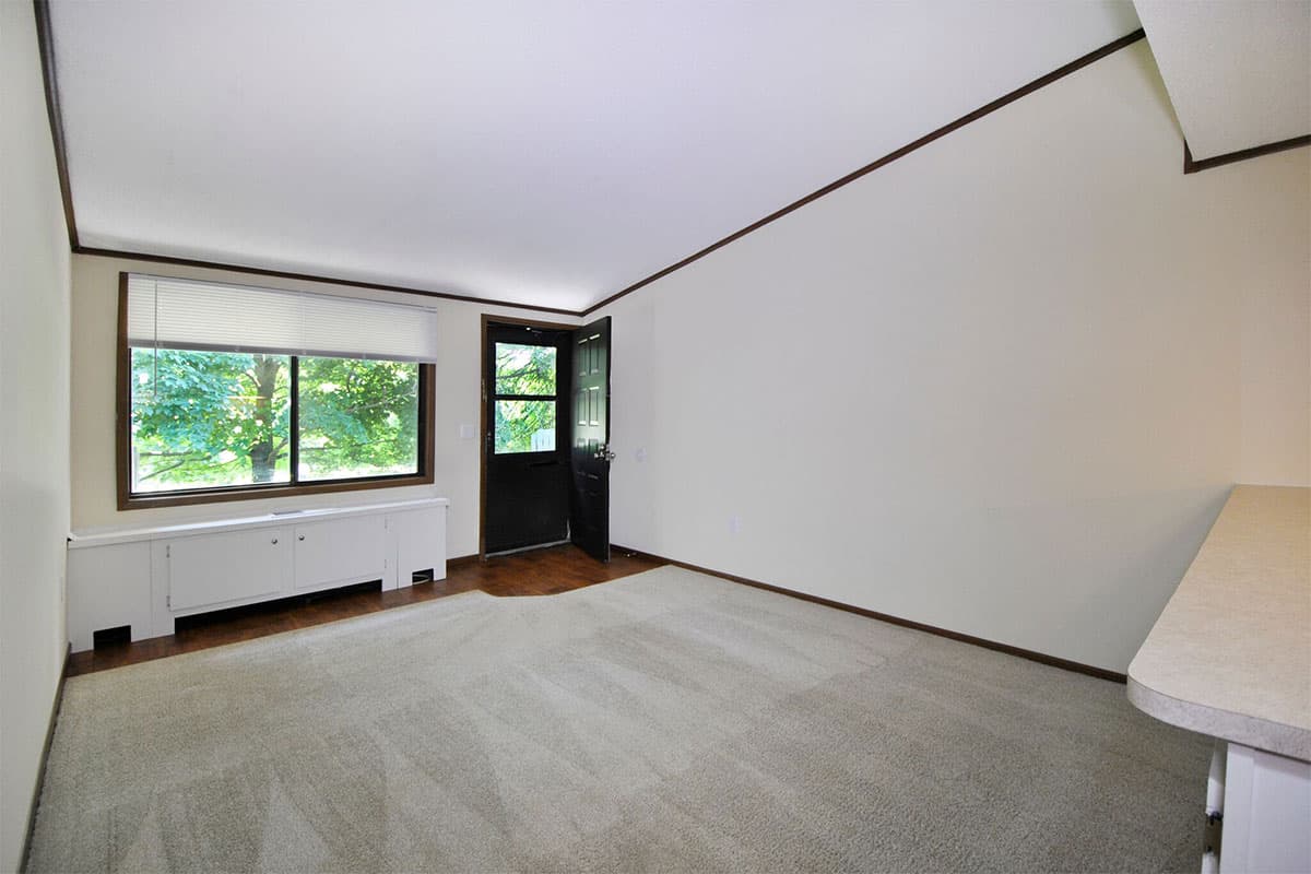 Surrey Park Apartments 13 of 34