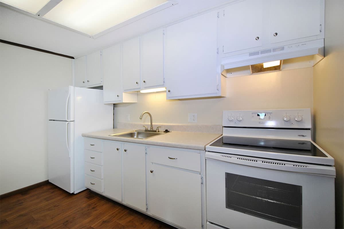 Surrey Park Apartments 28 of 34
