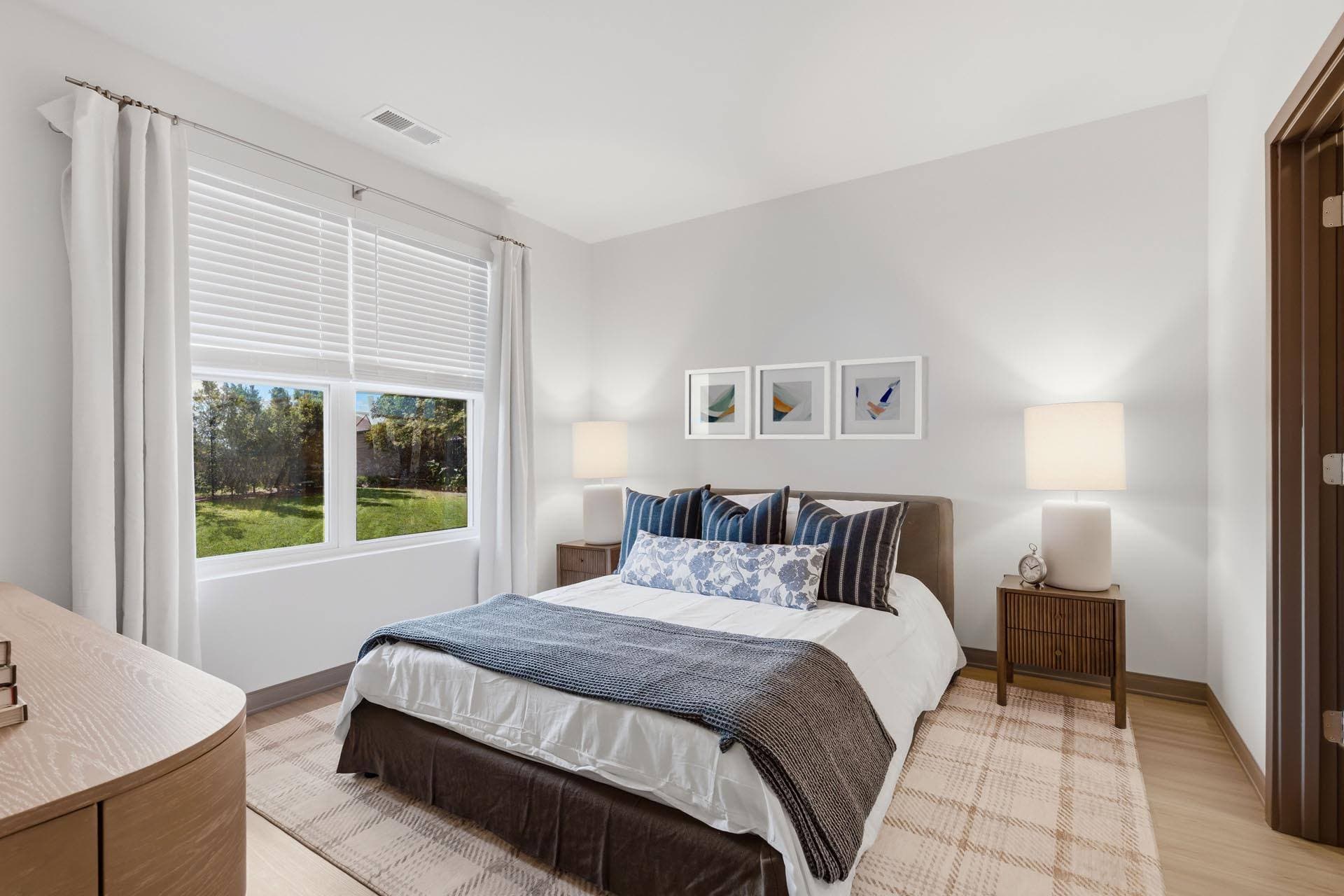 Now Leasing 6 of 19