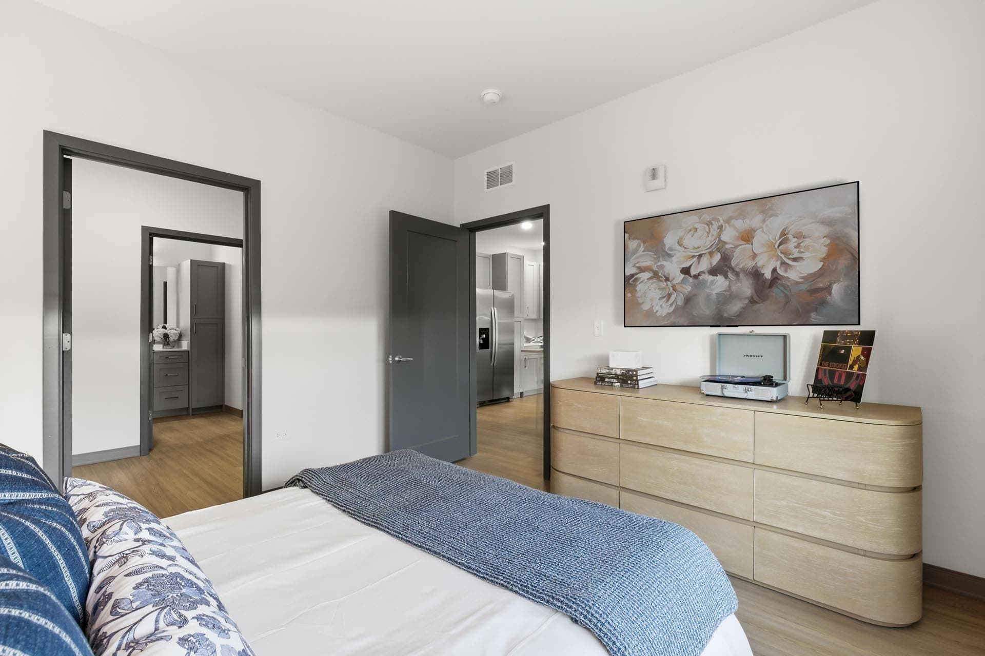 Now Leasing 7 of 19