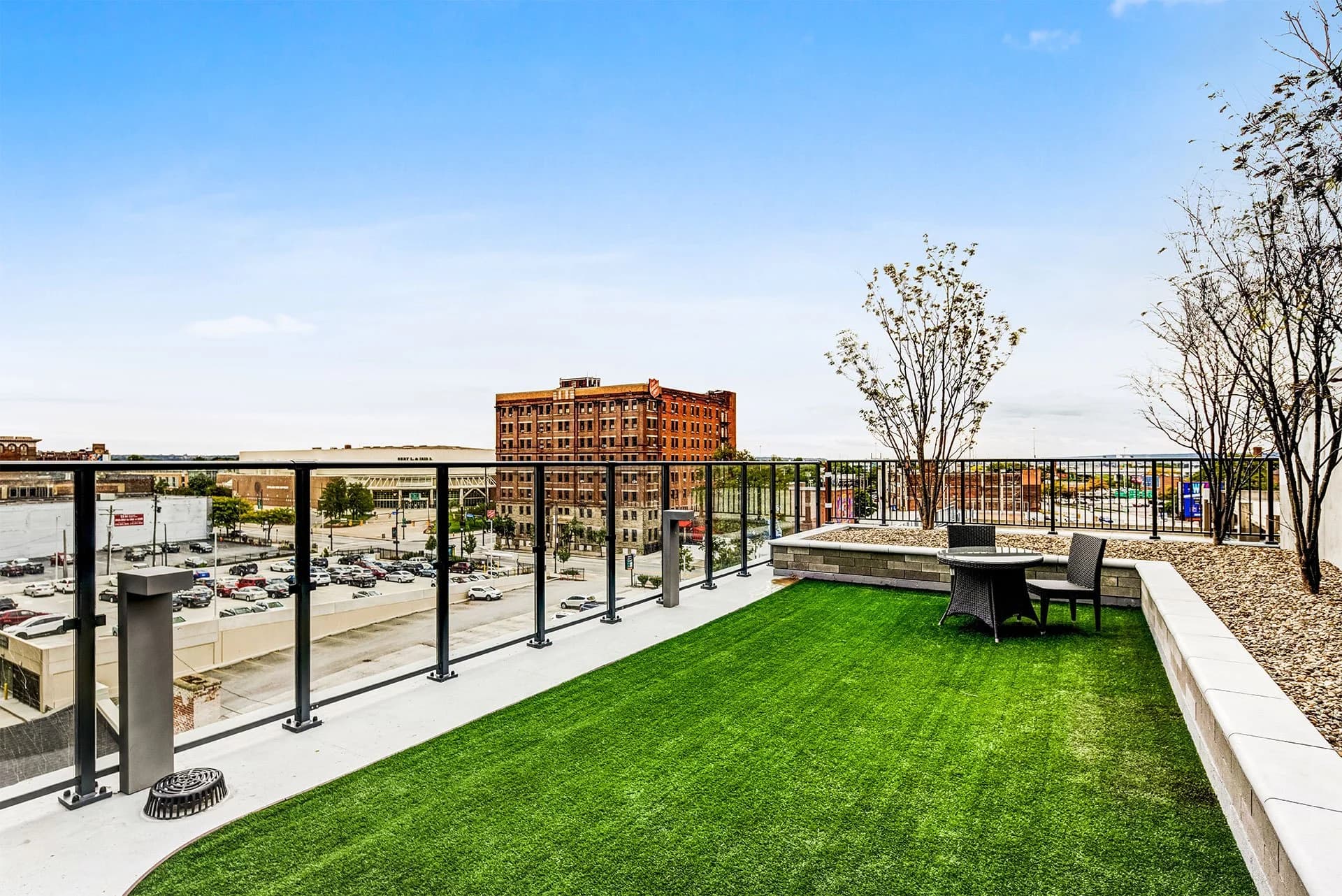 Luxury High-Rise Living in Cleveland’s Playhouse Square 30 of 32