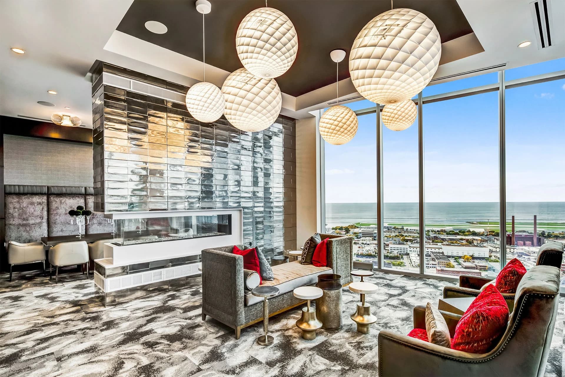 Luxury High-Rise Living in Cleveland’s Playhouse Square 22 of 32