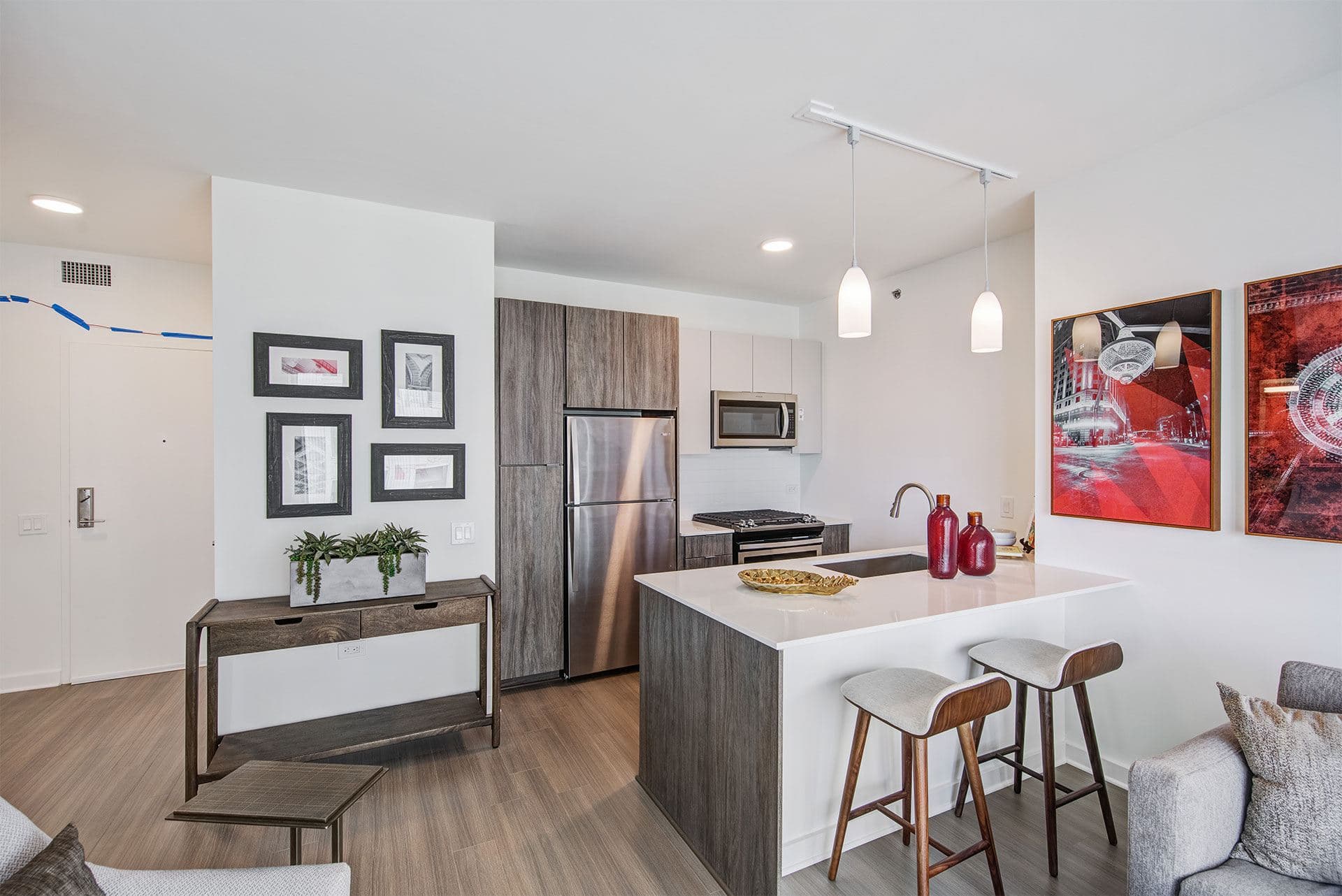 Luxury High-Rise Living in Cleveland’s Playhouse Square 15 of 32