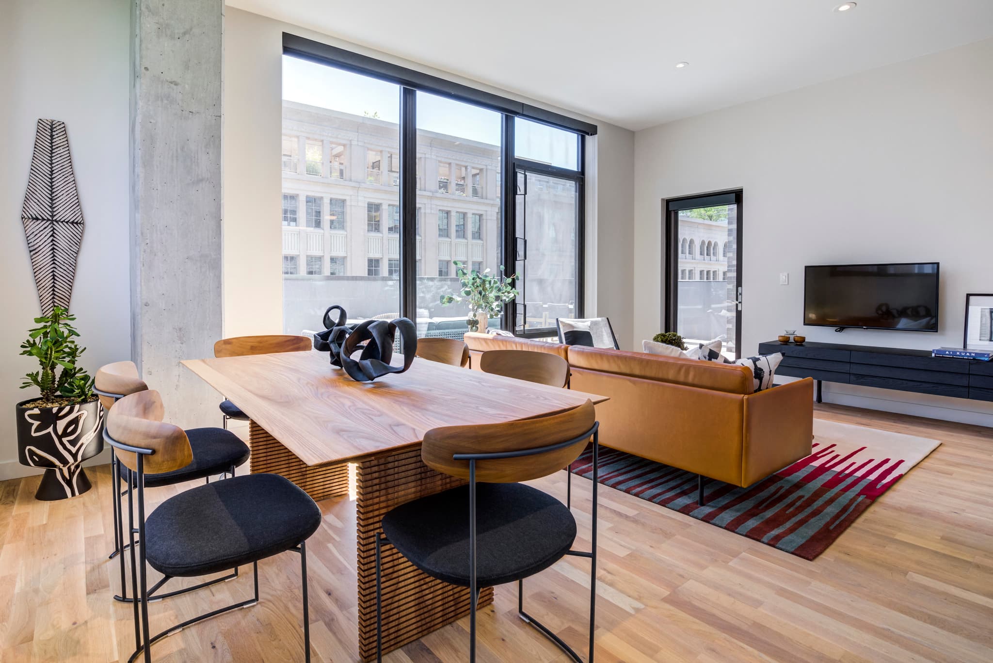 Residences at Market Station 5 of 19