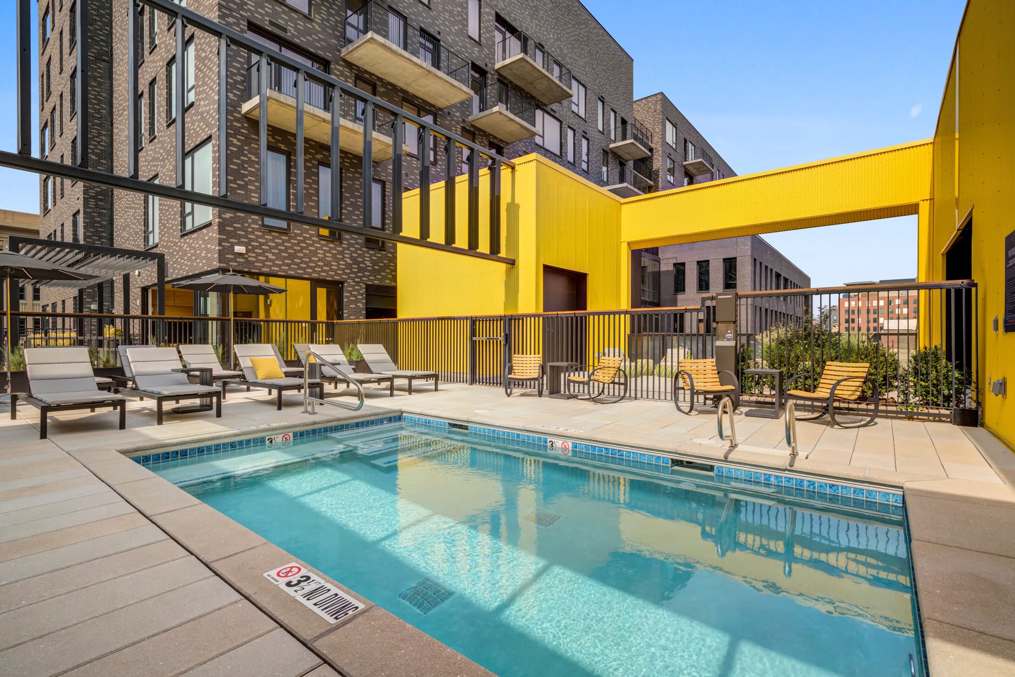 Residences at Market Station 4 of 19