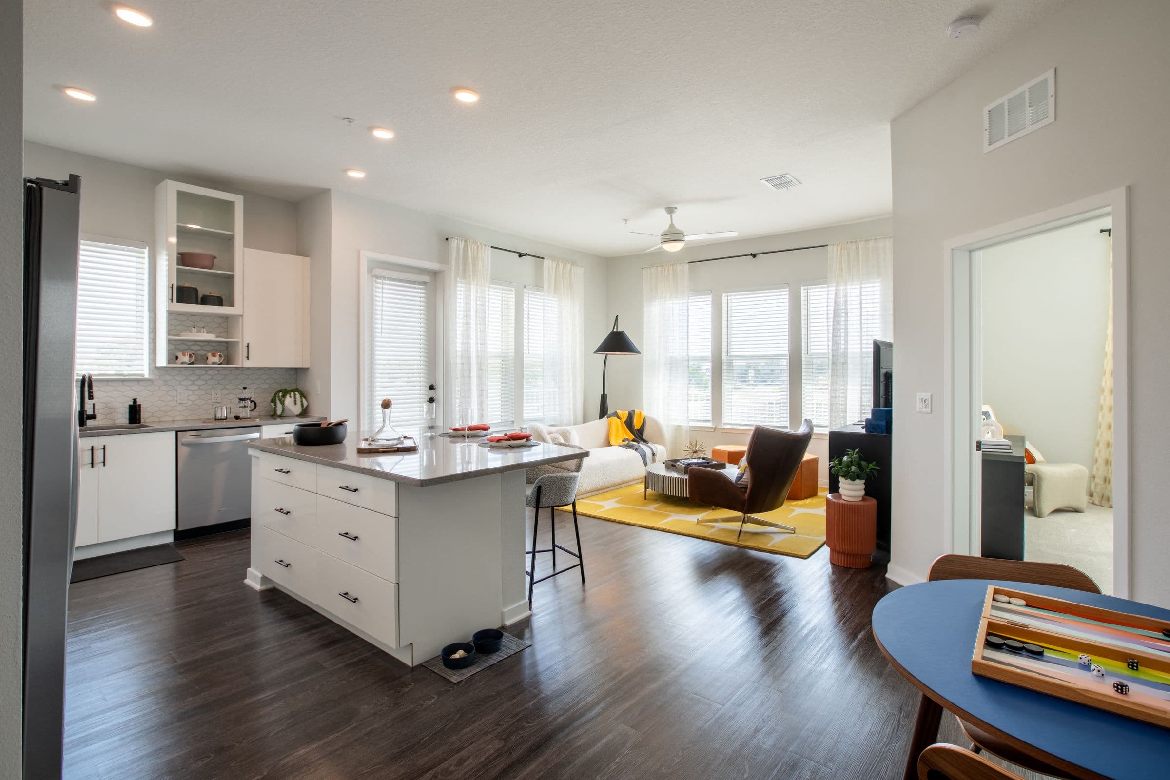 Cirrus Apartments 1 of 8