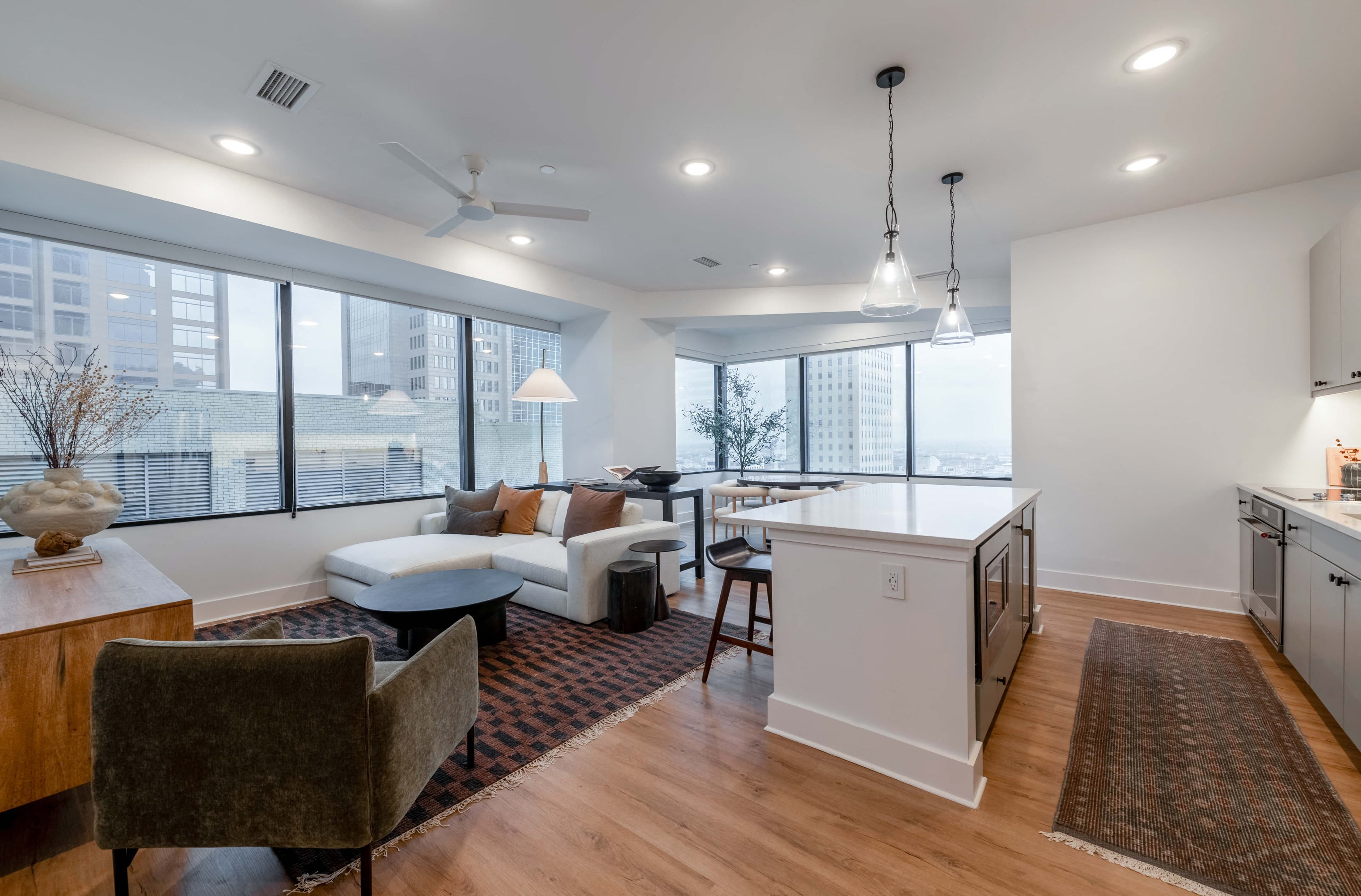 Peridot Residences 7 of 38