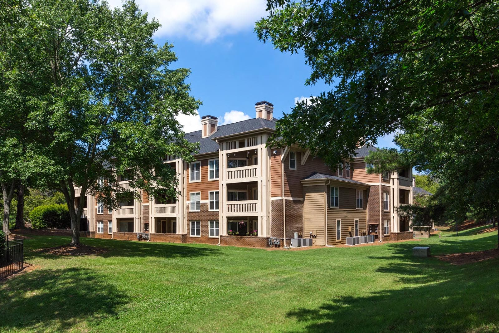 Northlake Apartments 25 of 26