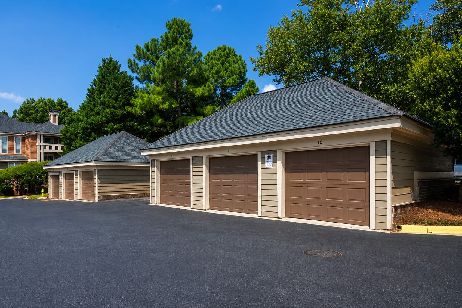 Northlake Apartments 24 of 26
