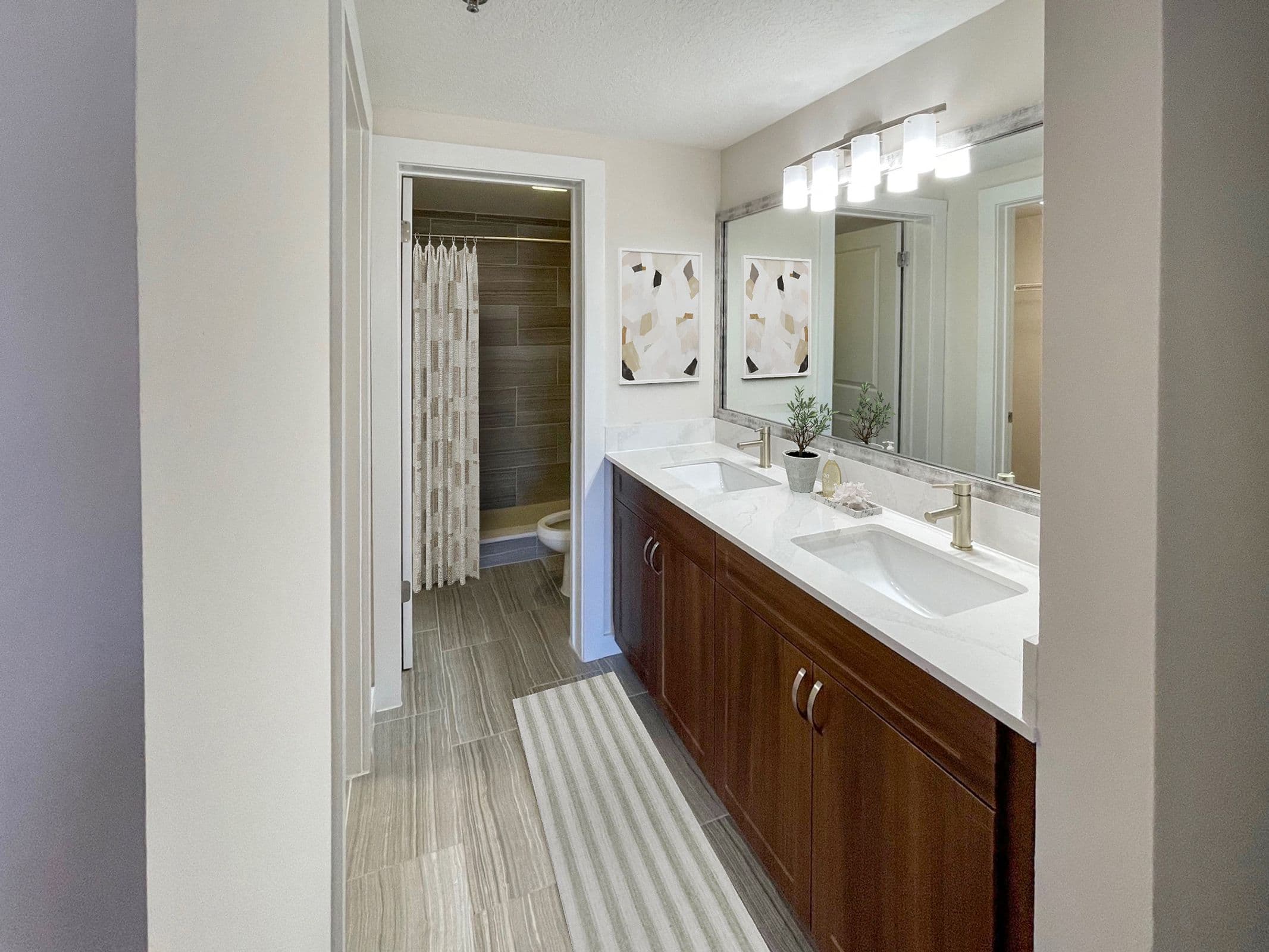 Mizner Park Apartments 3 of 18