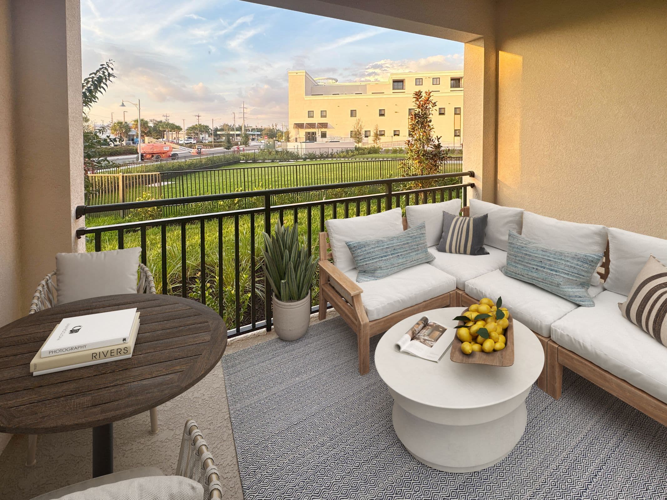 Bimini Square Apartments 4 of 7