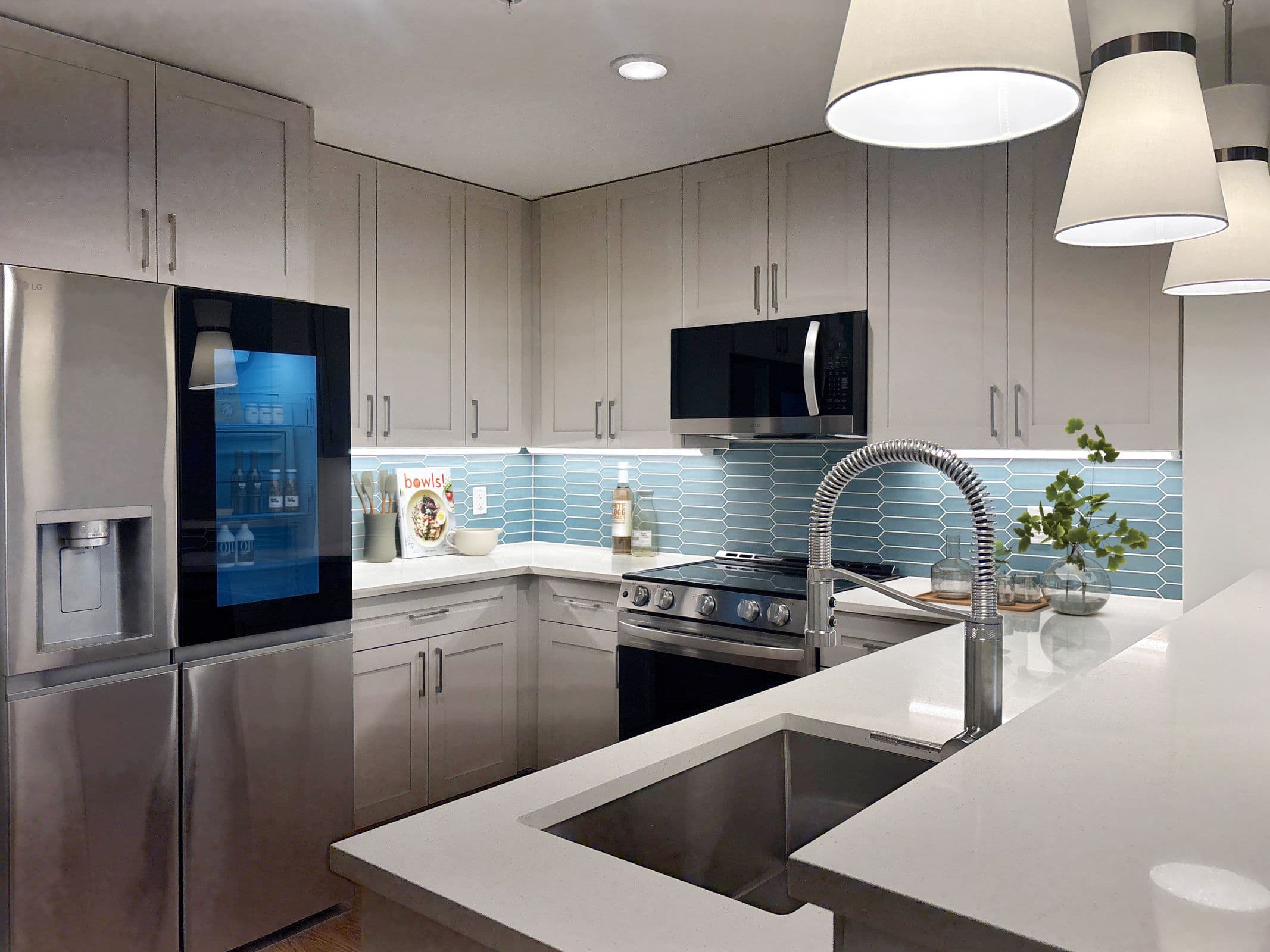 Bimini Square Apartments 2 of 7