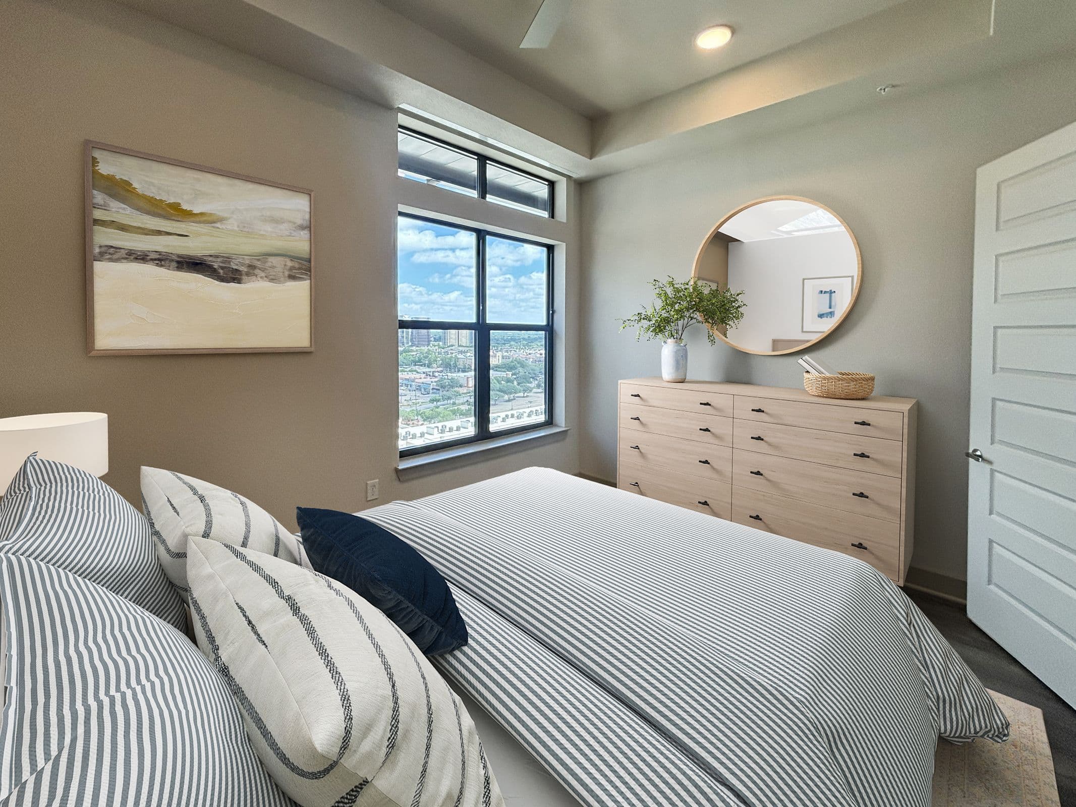 Residences at the Grove 9 of 11