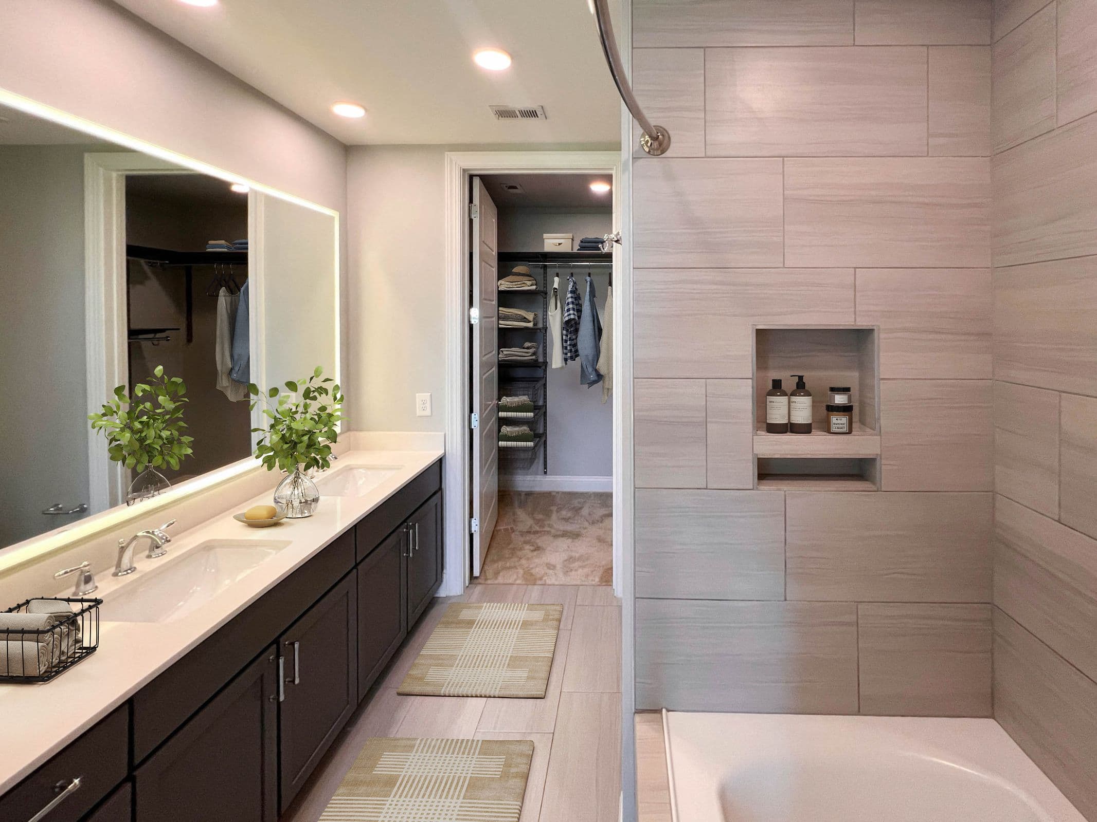 The Ashley Gables Buckhead 6 of 10