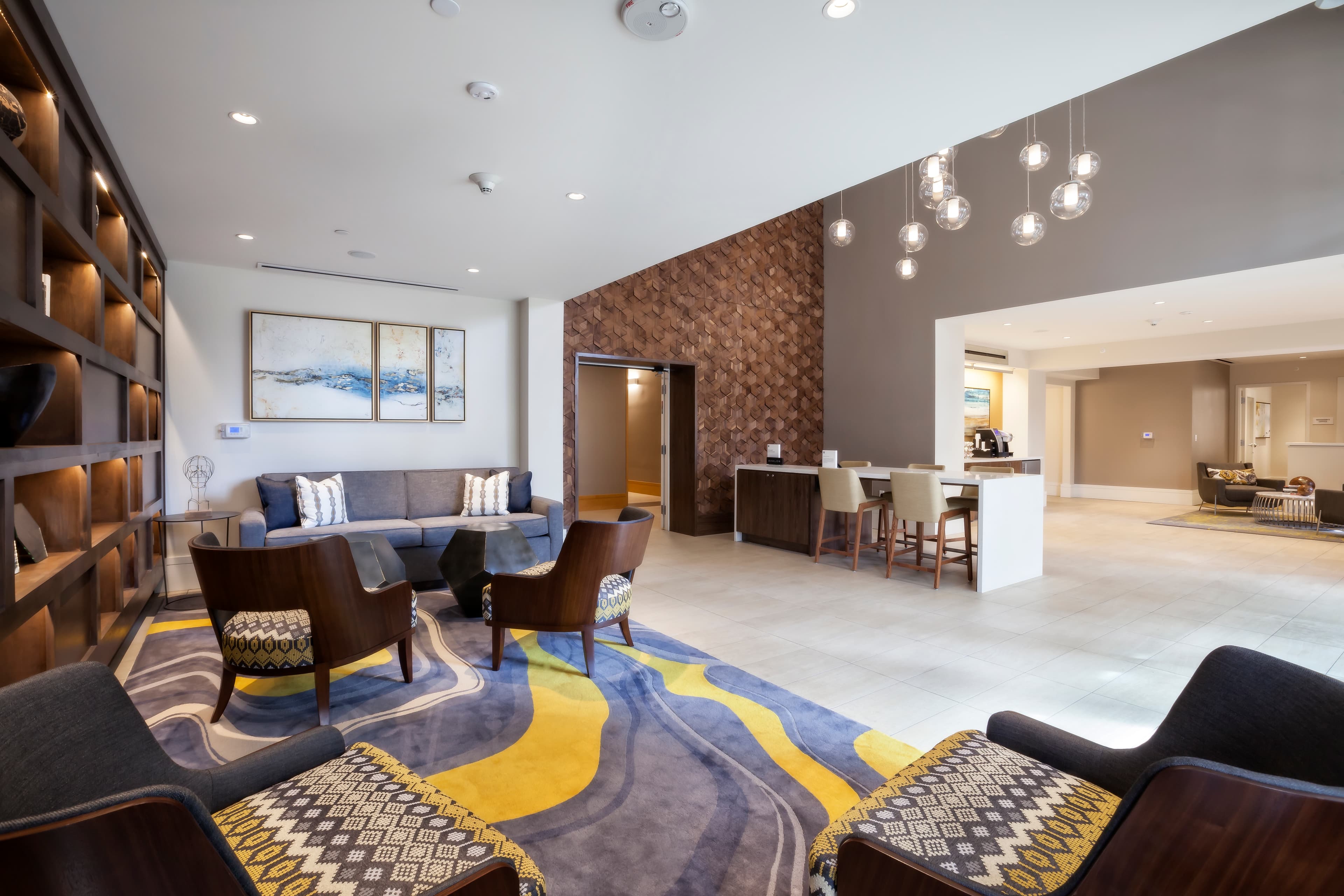 Avalon Towers on the Peninsula 18 of 40