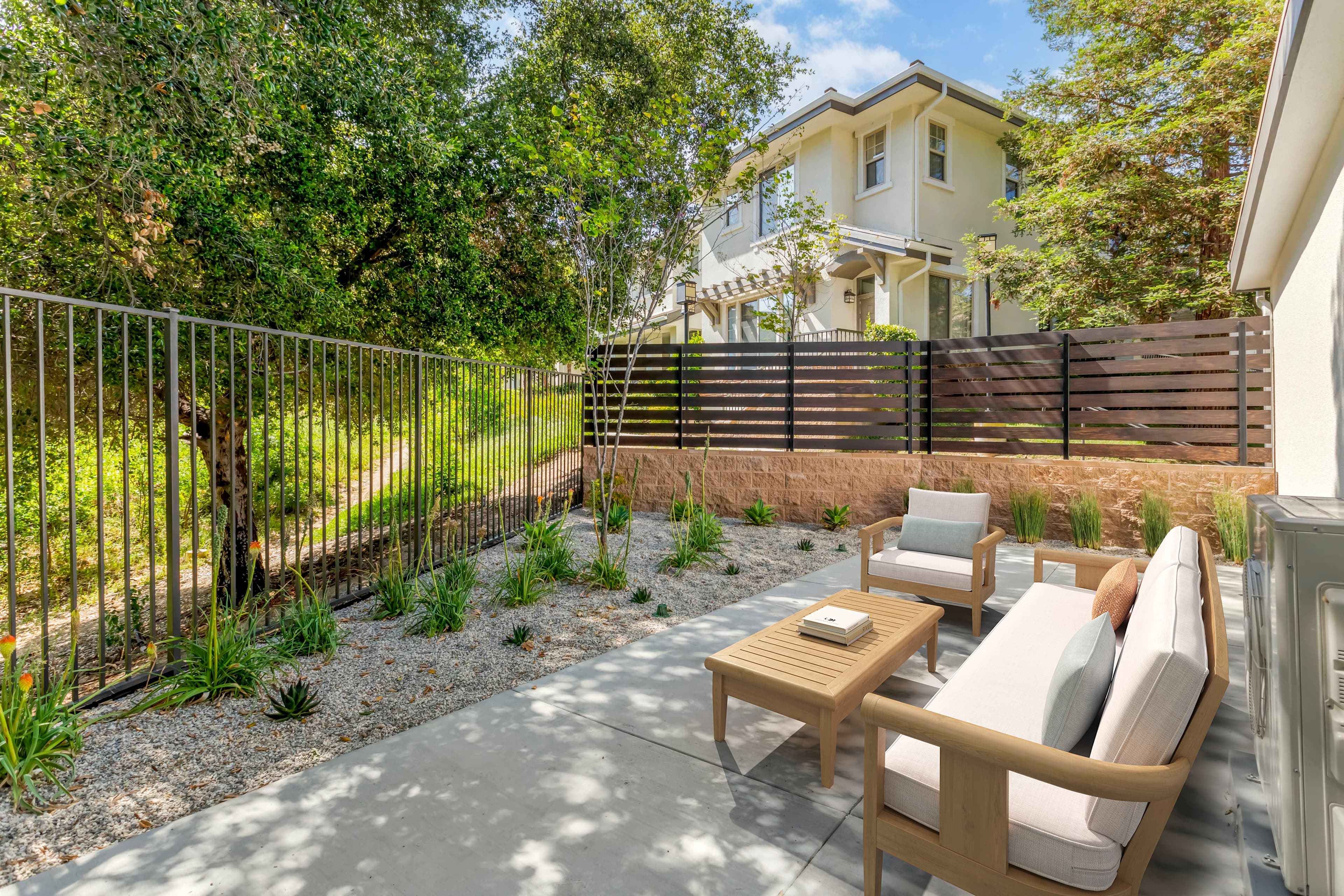 Avalon Oak Creek 15 of 46