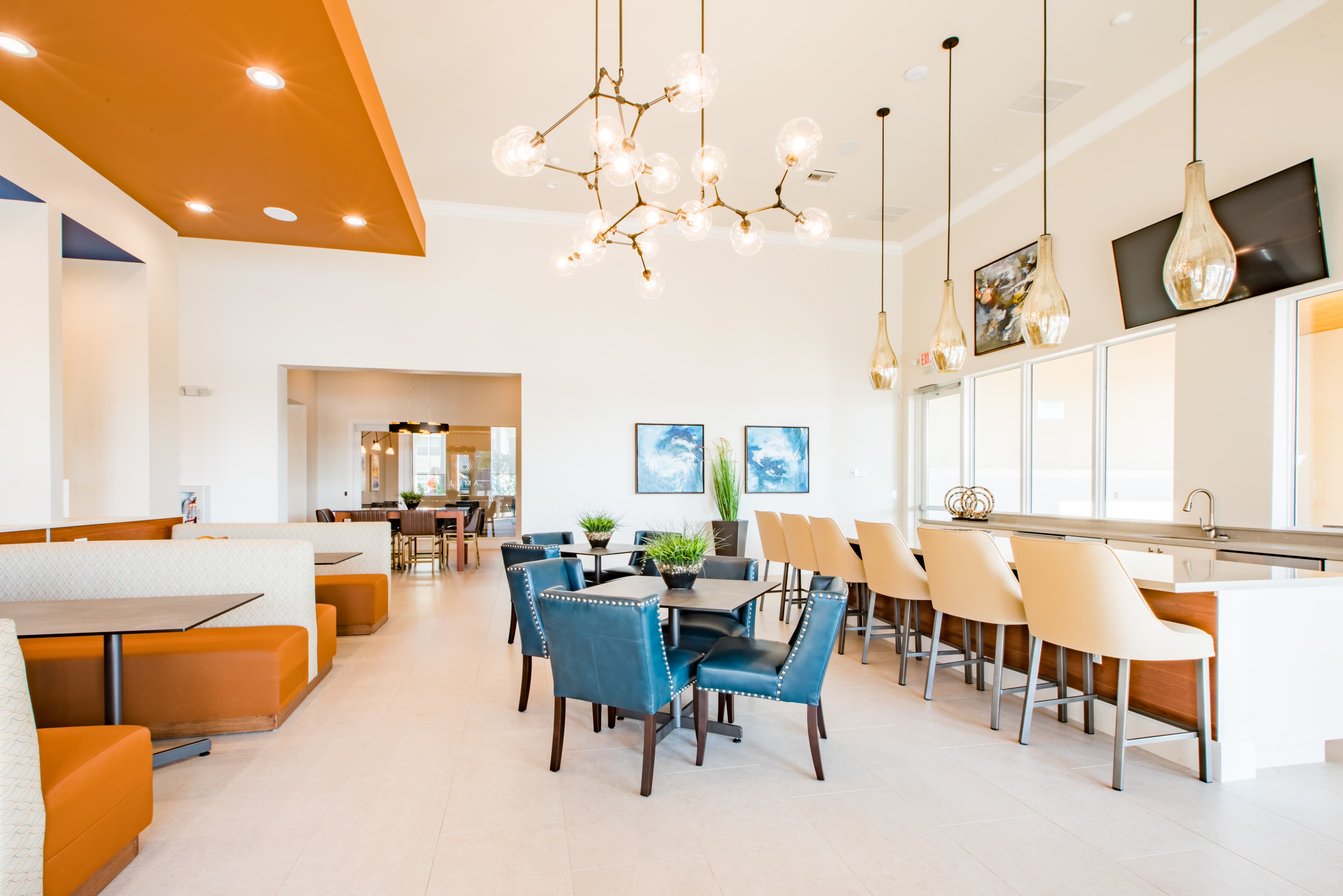 Avalon Miramar 7 of 17